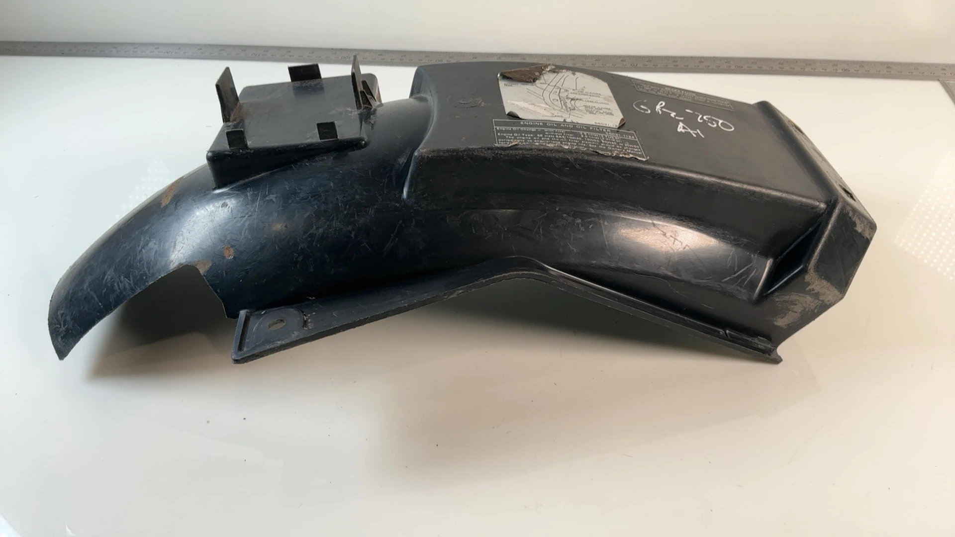 Kawasaki GPz750 ZX750A 750 Inner Rear Fender Mud Guard 1983-1985 OEM 35023-1106 - Image 4
