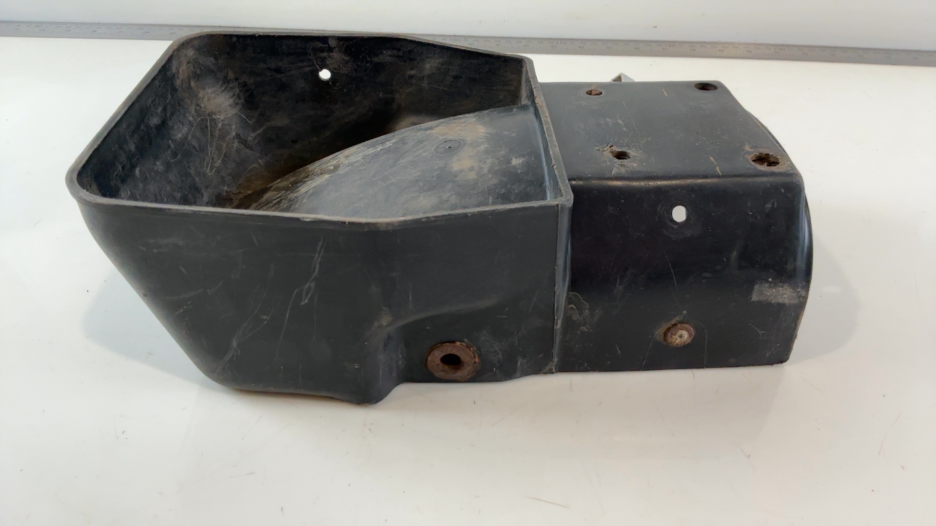 Honda Nighthawk 750 CB750 750cc Rear Inner Fender 1991-2003 OEM 80106-MW3-670 - Image 5