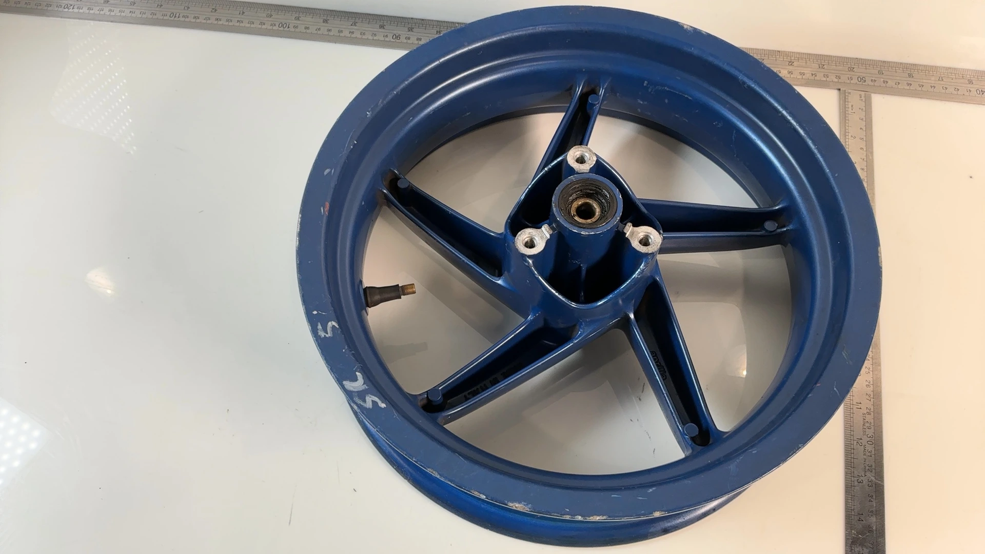 Aprilia SR 50 R Factory Ditech 50cc Front Wheel Rim 1999-2014 OEM AP8208708 - Image 3
