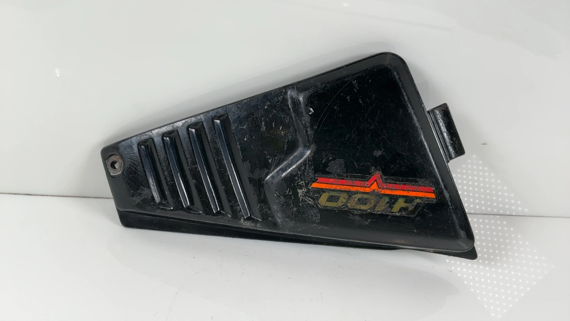 Honda H100 H100A 100cc Right Side Panel Cover 1980-1983 OEM 83540-168B-0300