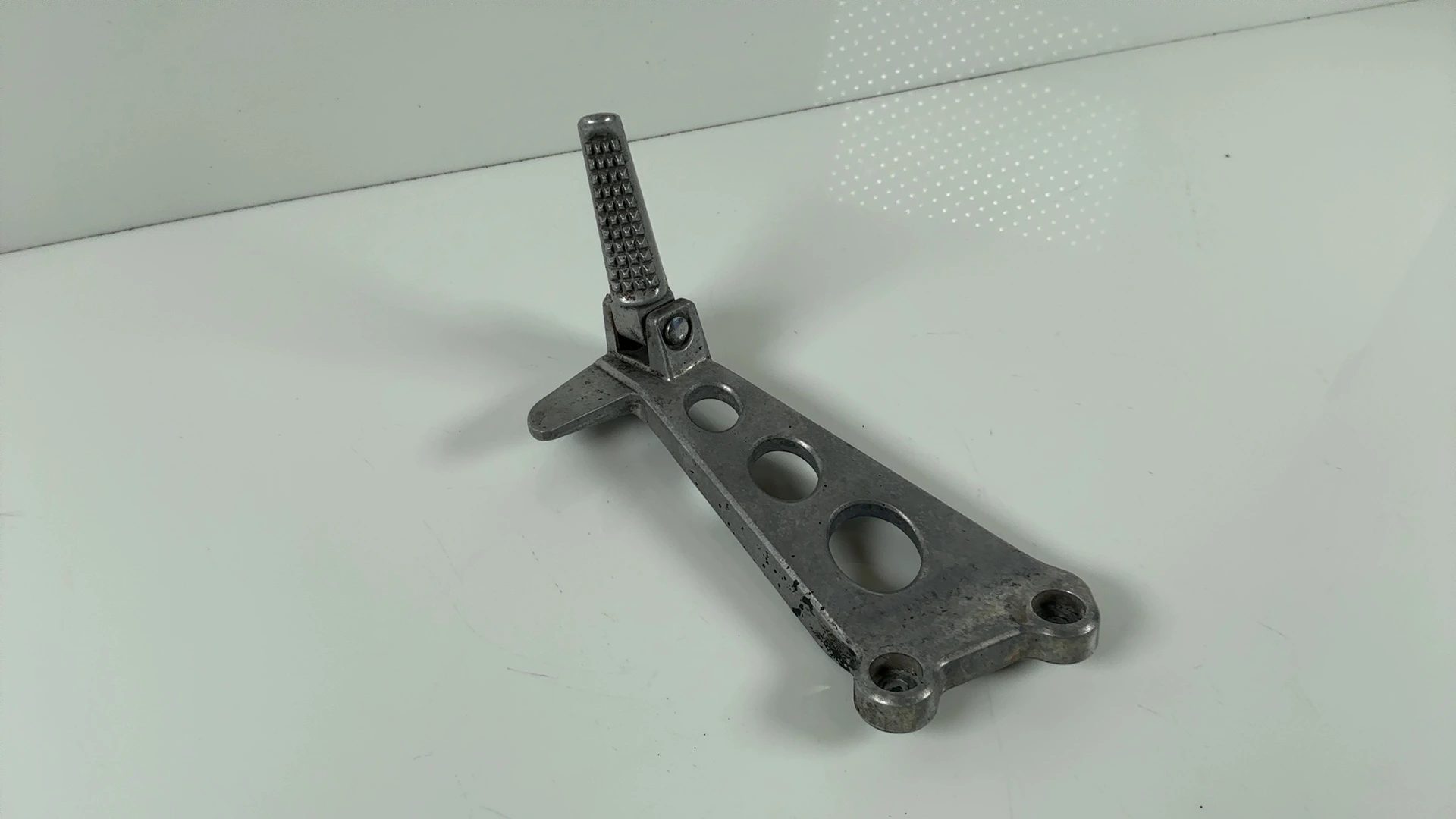 Honda CB-1 CB400F NC27 400cc Left Rear Footrest Bracket 1989-1992 50730-KAF-000 - Image 2