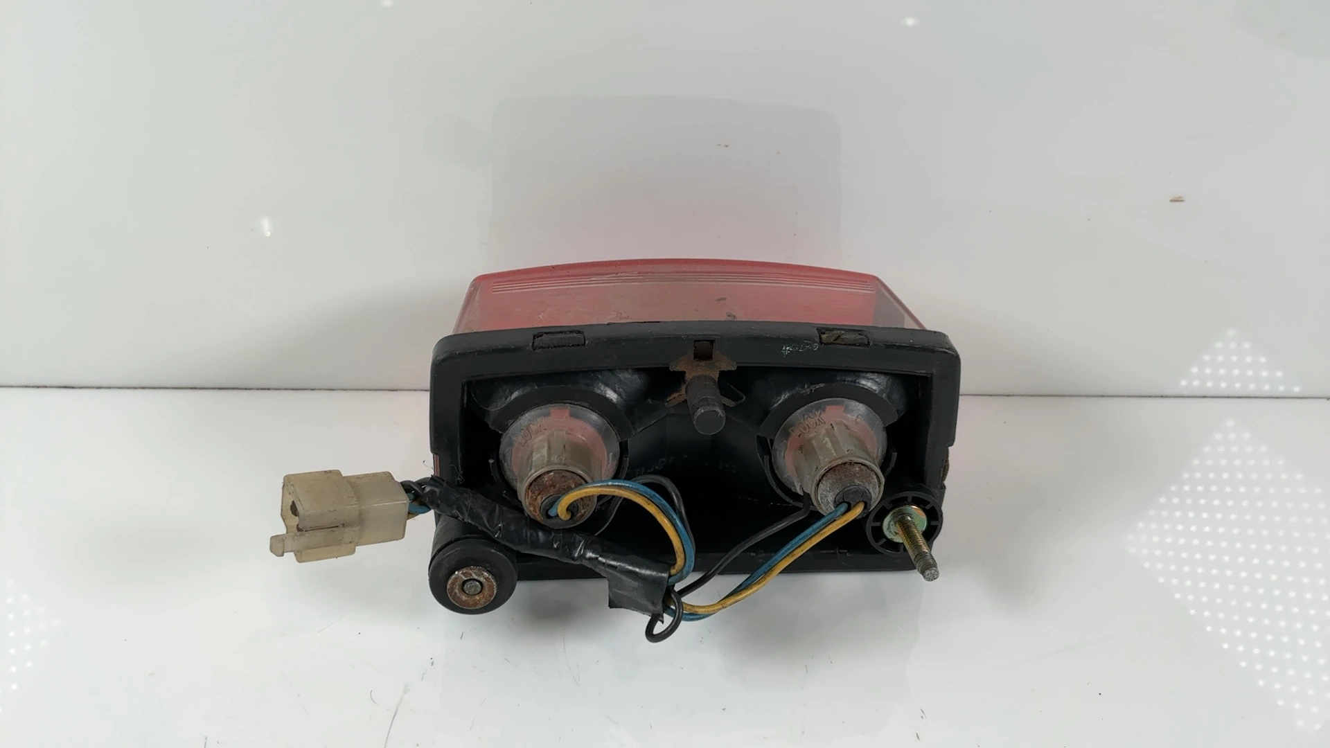Yamaha FZR1000 3GM 1000cc Rear Brake Tail Light 1989-1995 OEM 3GM-84710-20 - Image 2
