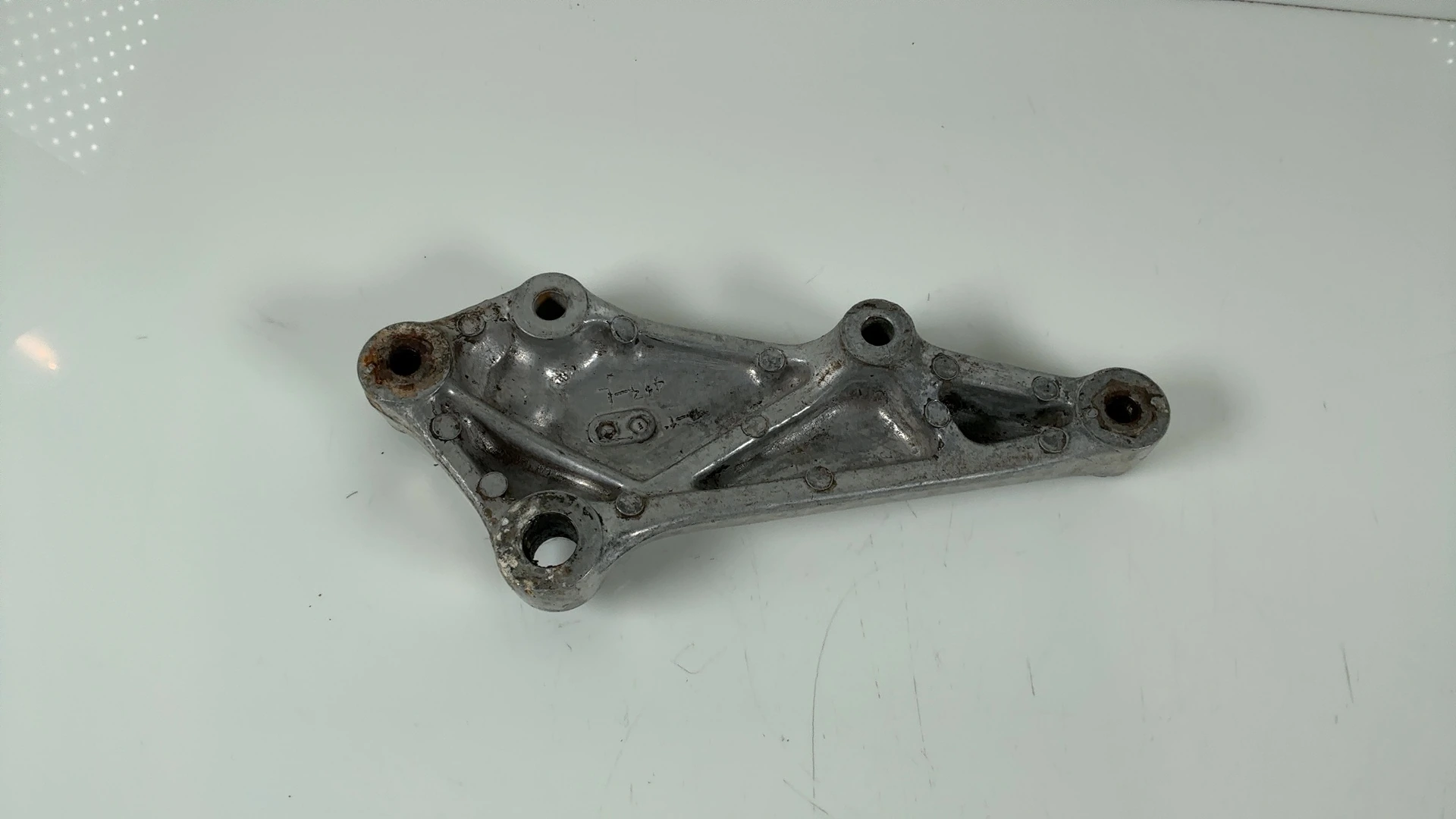 Honda CB400T CB400 Hawk 400cc Left Foot Peg Mount Bracket 1977-78 50700-413-000 - Image 4