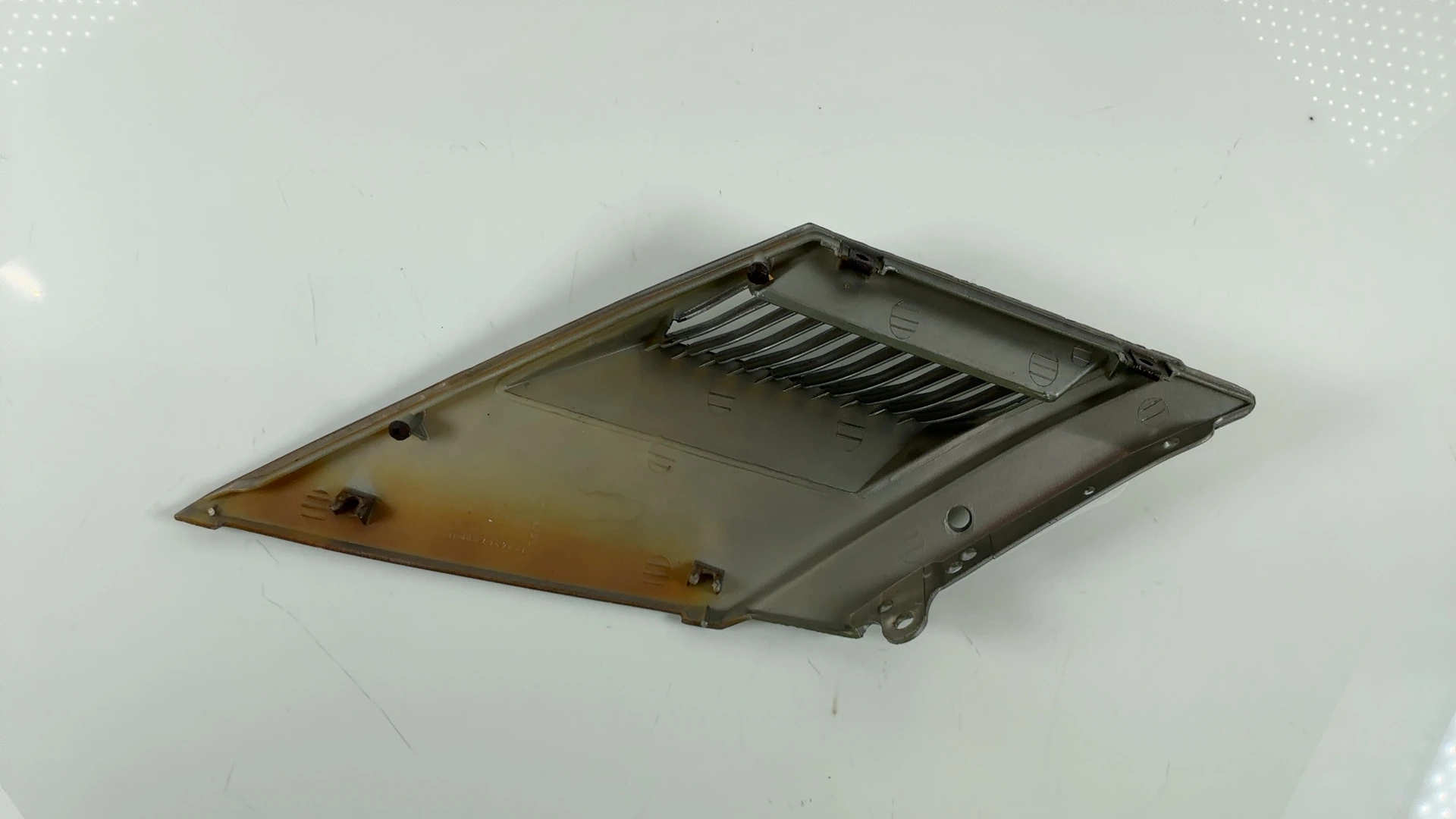Honda Elite CH150 150cc Front Left Vent Grille Cover 1984-1986 OEM 64312-KN7-670 - Image 3