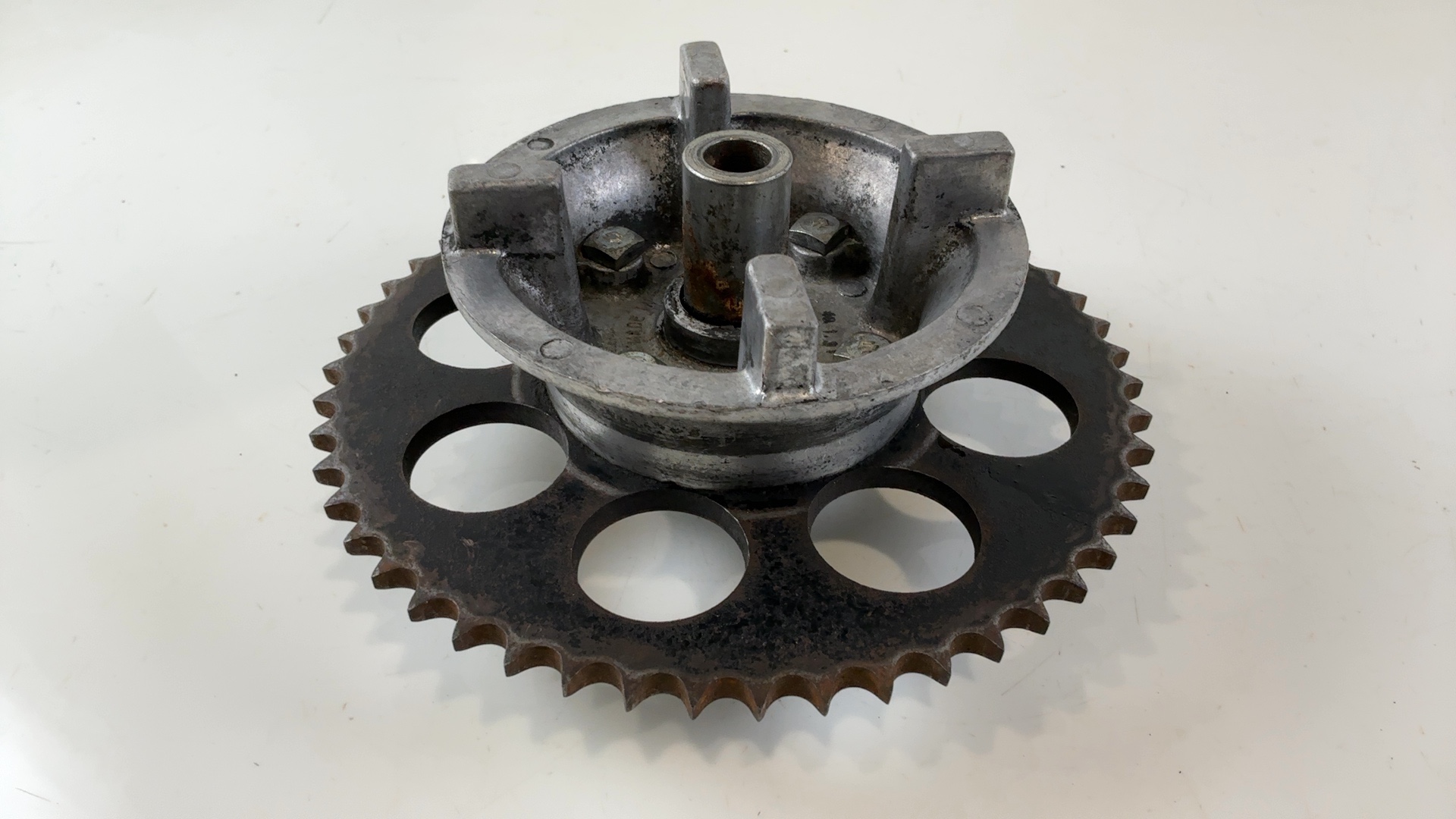 Suzuki RV125 RV125 125cc Rear Sprocket Carrier Hub 1973-1977 OEM 64611-07000 - Image 5