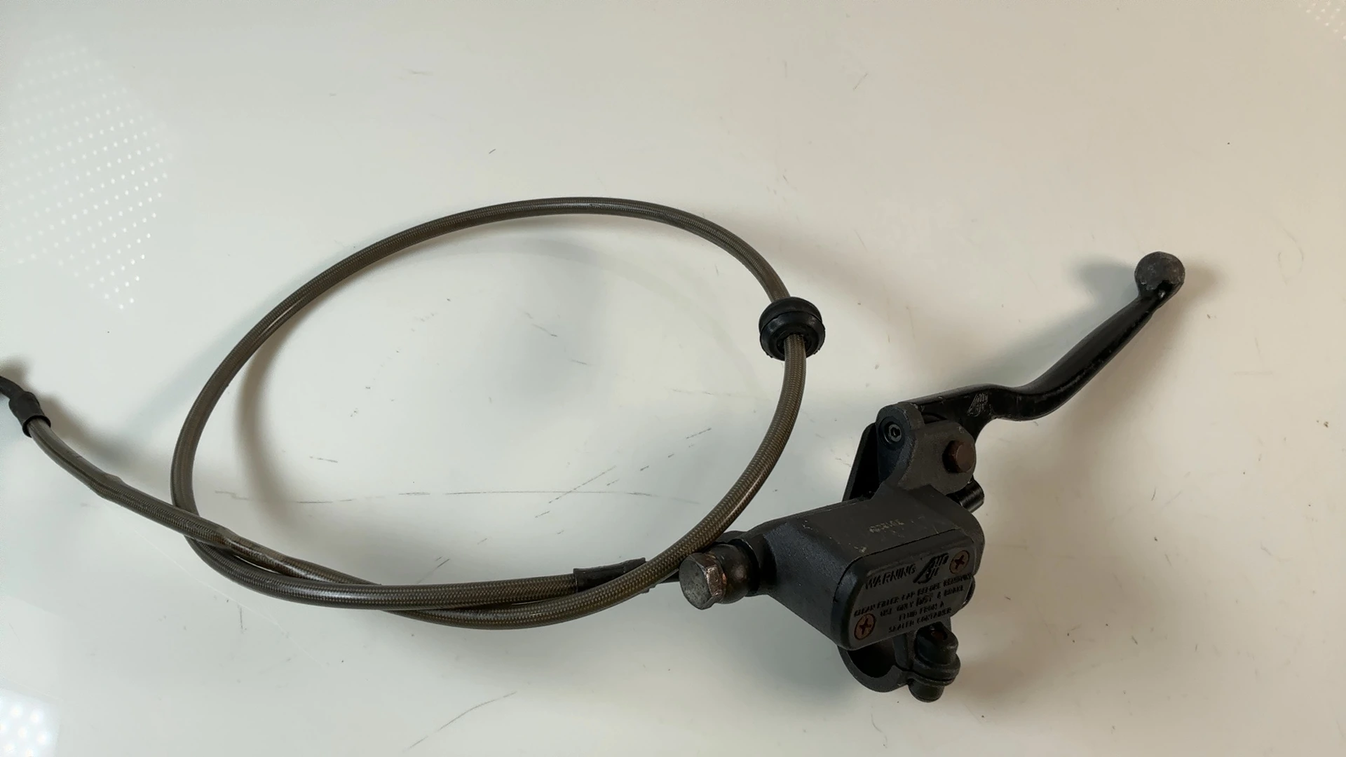 Peugeot Speedfight 1 50cc Front Brake Master Cylinder 1996-2002 OEM 118 00 1111C