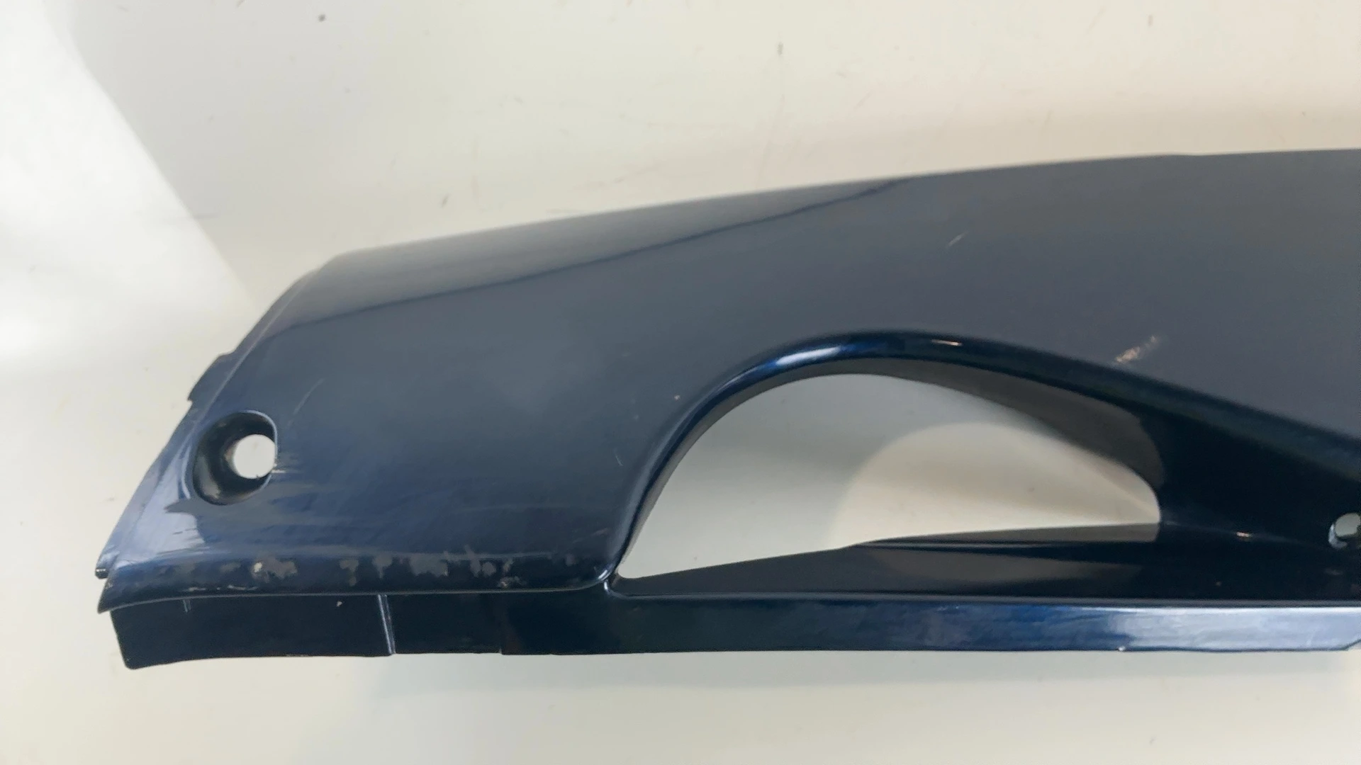 Honda NES 125 @ 125 CC Right Lower Side Fairing Cowl 2000-06 OEM 83540-KGF-9000 - Image 4