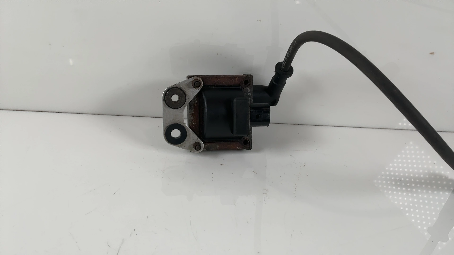 Ducati Sport 750 Sport 750CC Ignition Coil 2001 2002 OEM 28540031A - Image 2