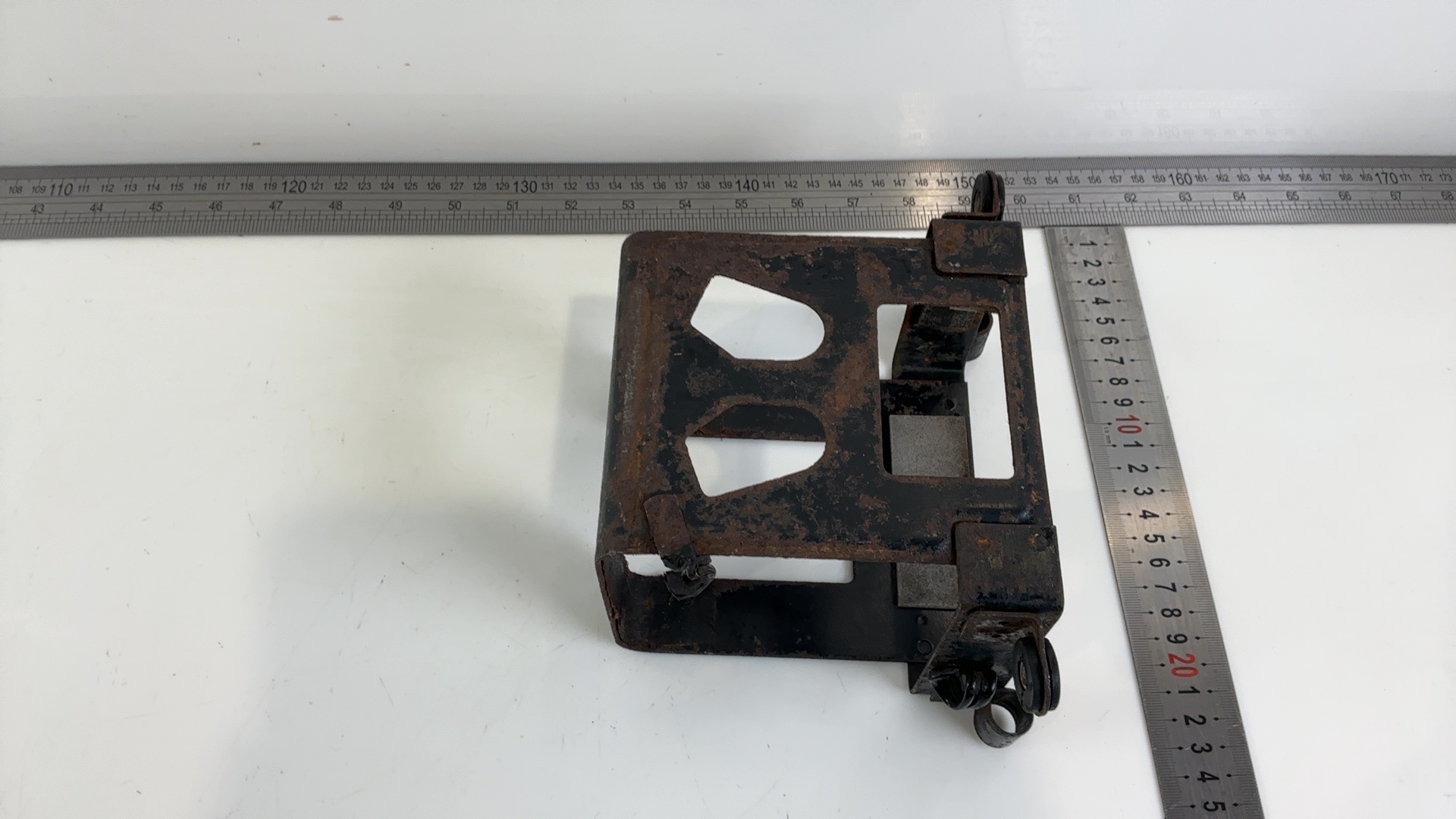 Suzuki Katana GSX750S 750cc Battery Box Tray Holder 1981-1985 OEM 41540-08C00 - Image 6