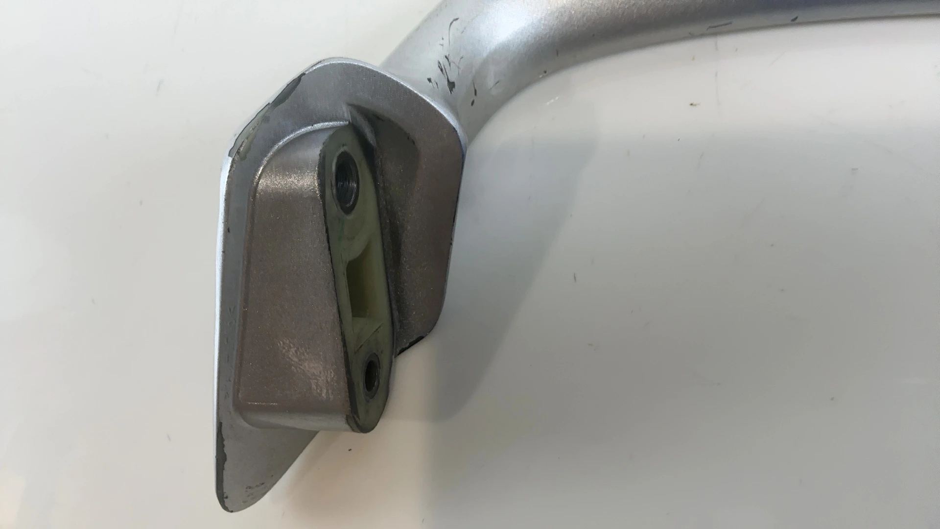 Honda CBR Blackbird CBR1100XX Pillion Grab Rail Handle 1999-2006 77310-MAT-000ZS - Image 3