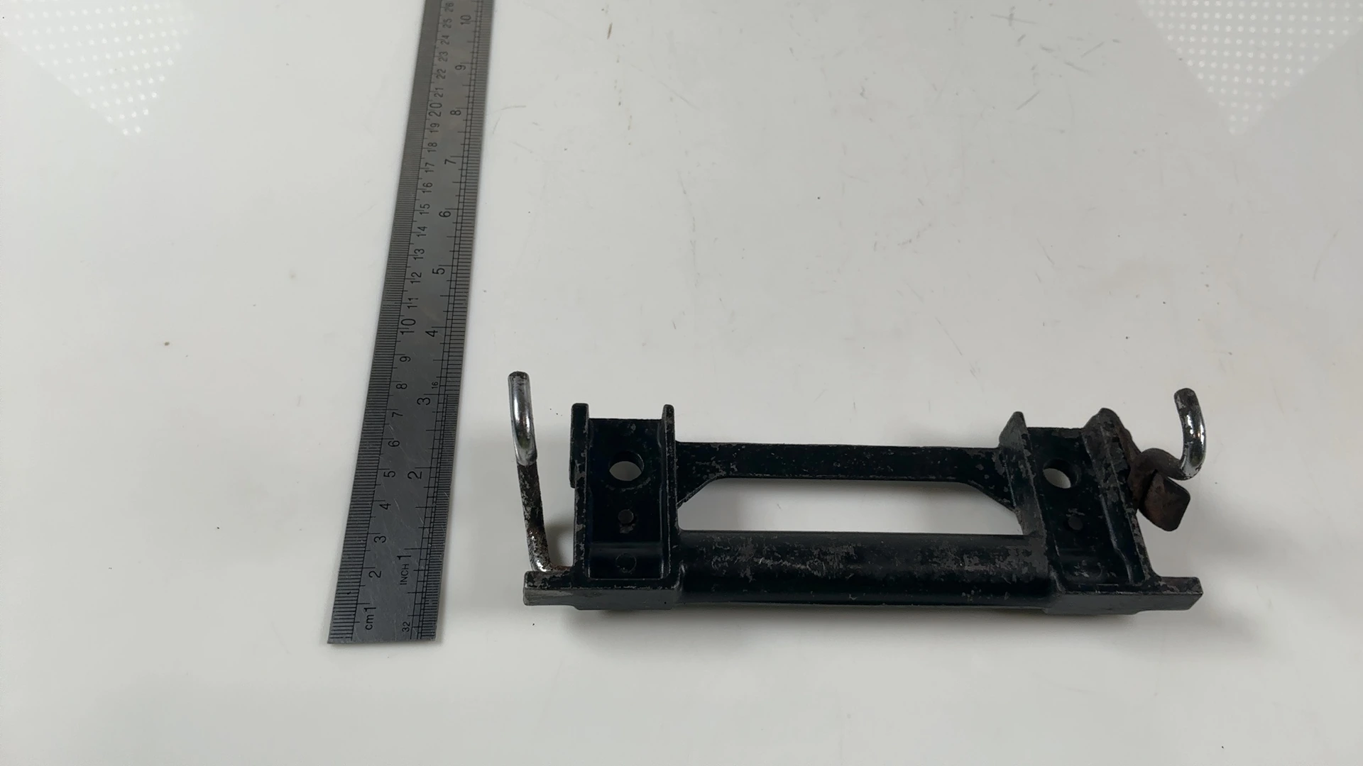 Kawasaki Ninja GPZ900R ZX900A 900cc Luggage Hook Bracket 1984-89 OEM 32046-1135 - Image 4