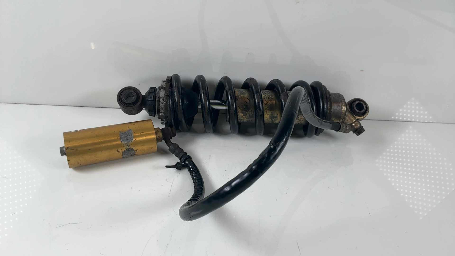 Yamaha XTZ Ténéré 3YF 660cc Rear Shock Absorber 1991-1993 OEM 3YF-W2210-00-33 - Image 2