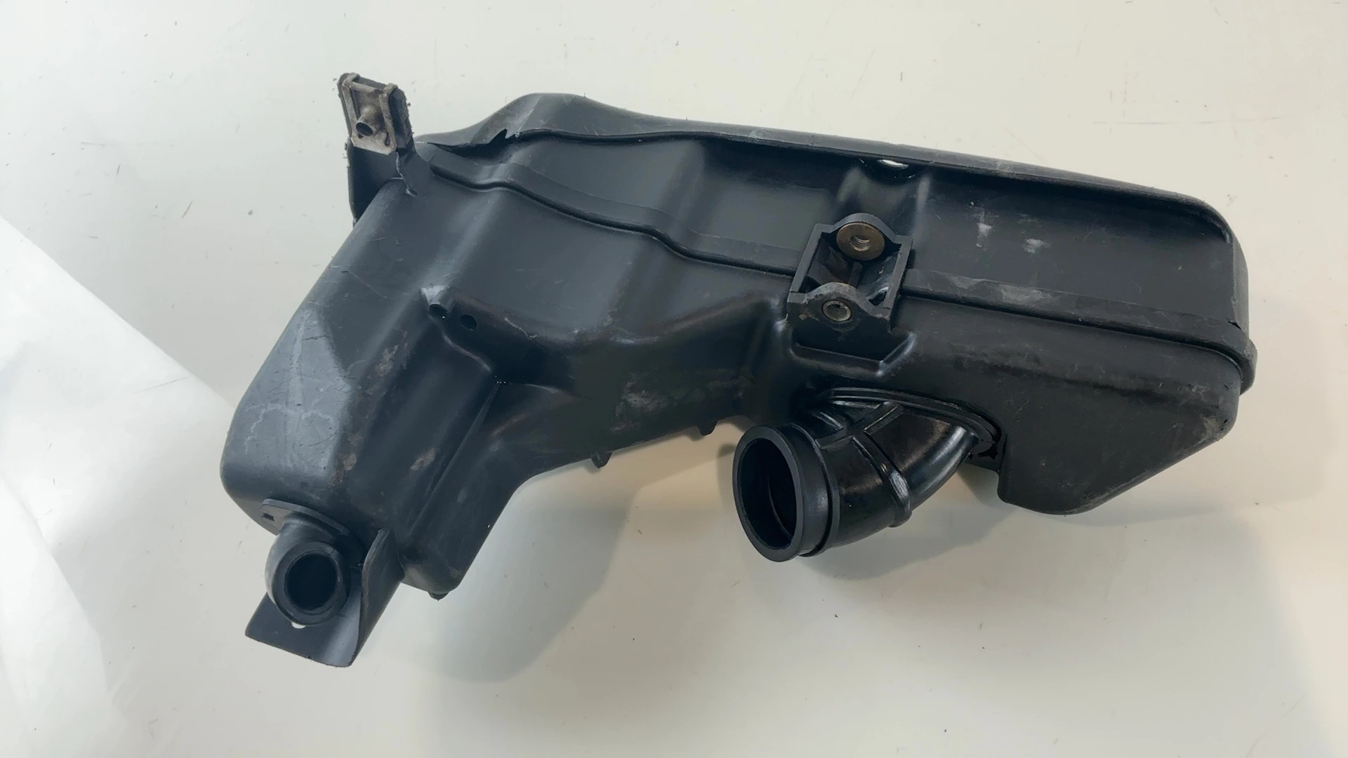 Vespa LX 50 ZAPC38101 50cc Air Filter Box 2005-2013 OEM 843882 Piaggio 840160 - Image 4