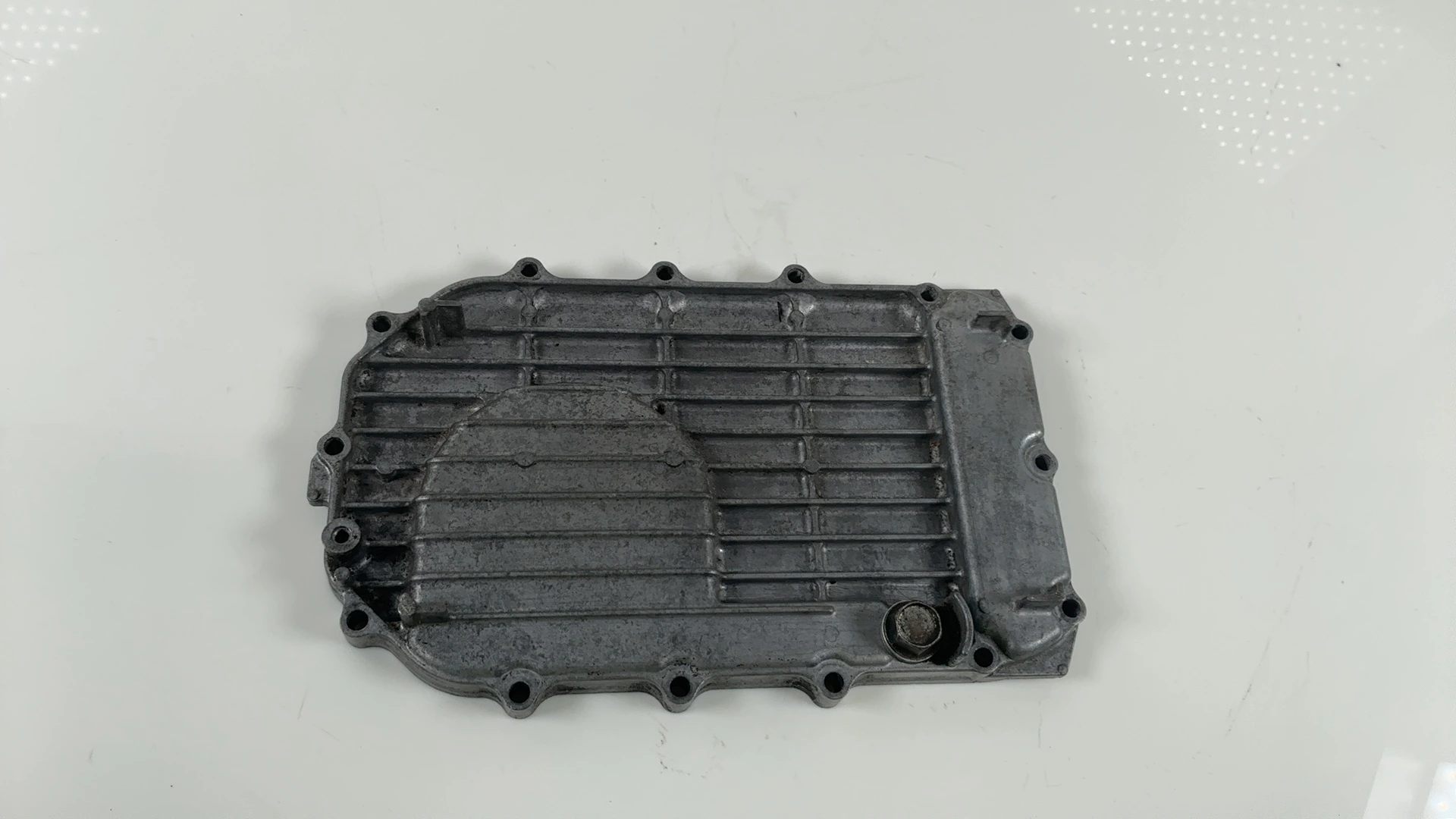 Honda Pan European ST1300 1300 CC Engine Oil Sump Pan 2002-18 OEM 11210-MCS-010 - Image 3