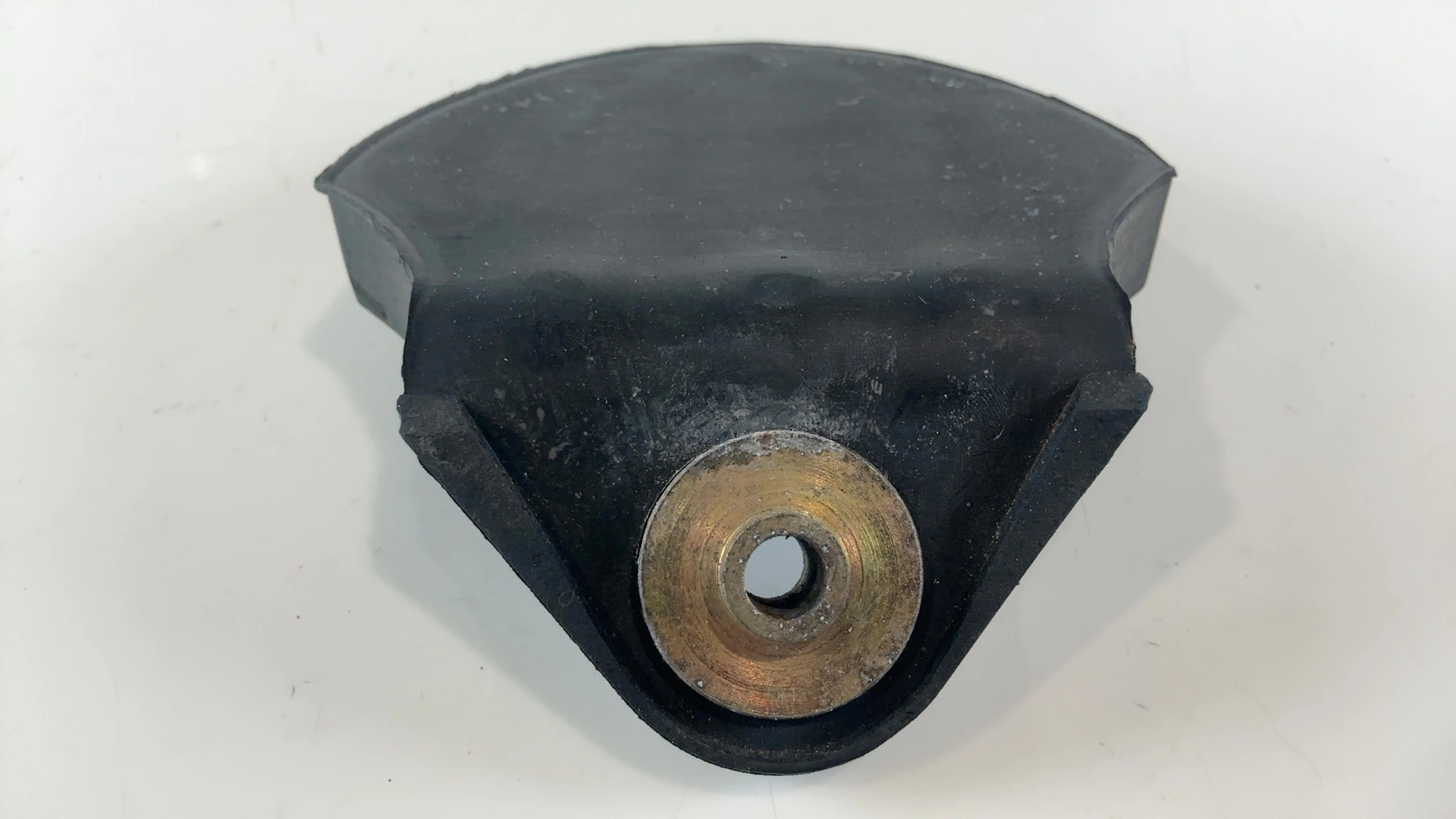 Peugeot XR6 50 Fuel Tank Support Cushion Rubber Pad 2002-2007 OEM 755957 - Image 6