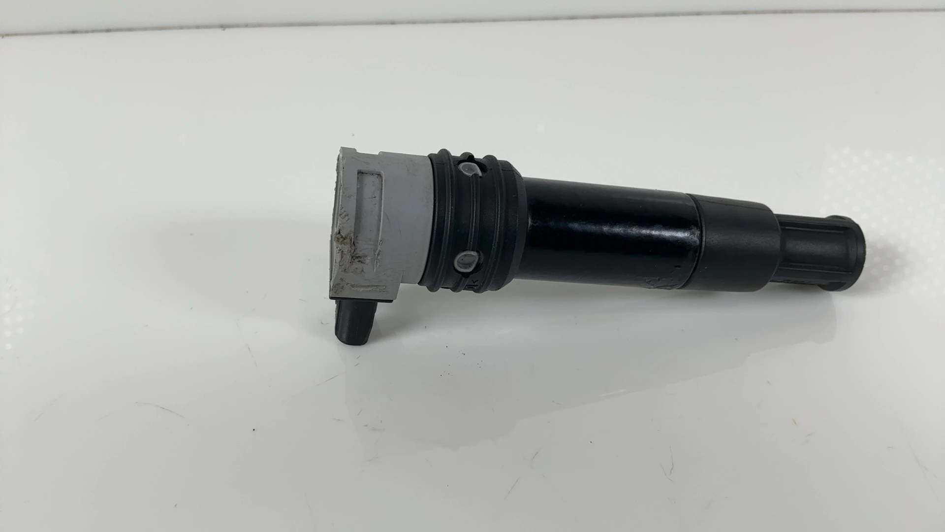 BMW R1200GS Adventure K25 1200cc Ignition Coil 2005 2006 OEM 7 680 644 - 04