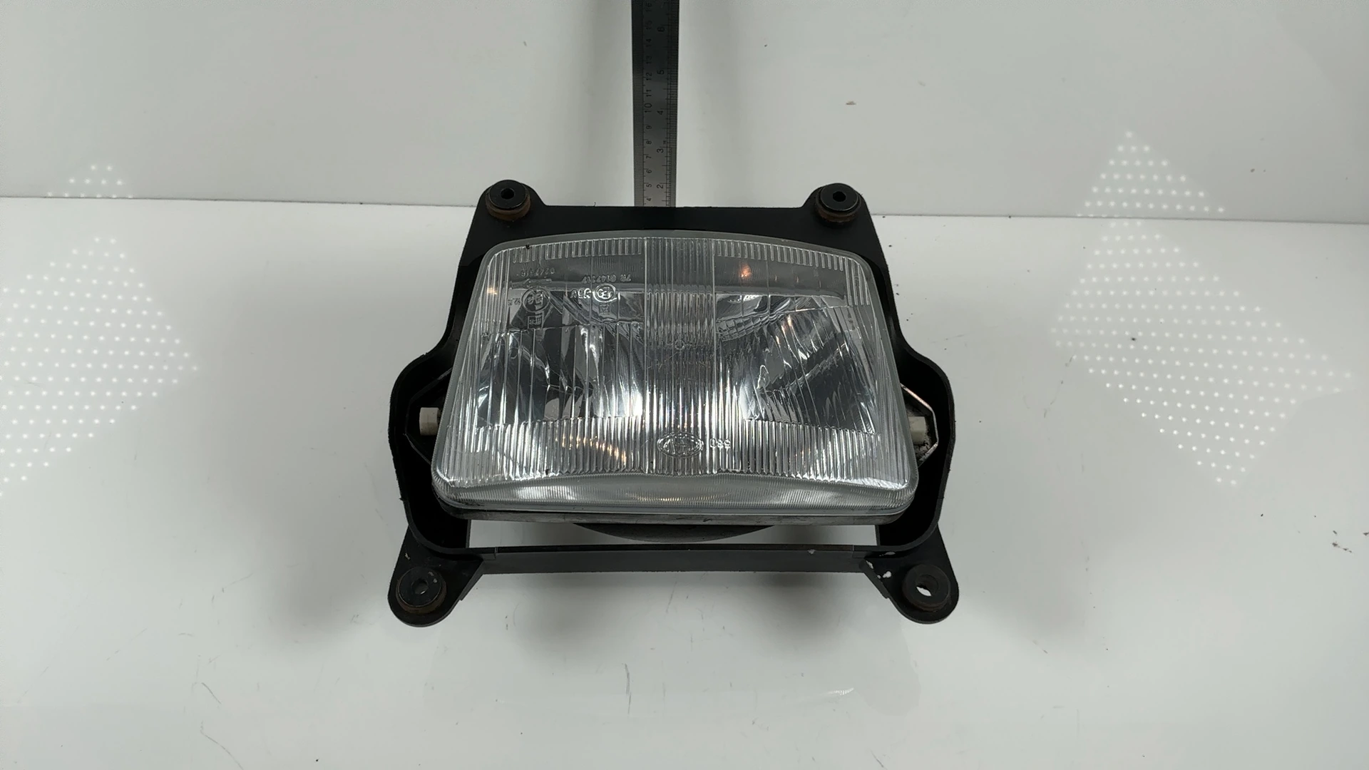 Triumph Trophy 900 1200 4 CC Front Headlight Assembly 1991-1995 OEM T2700480 - Image 15