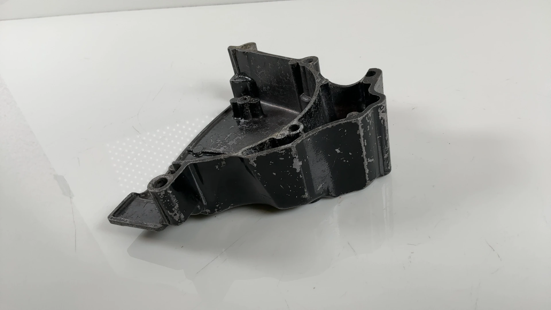 Kawasaki Ninja 900 ZX900A Front Sprocket Engine Cover 1984-1986 OEM 14026-1173 - Image 5