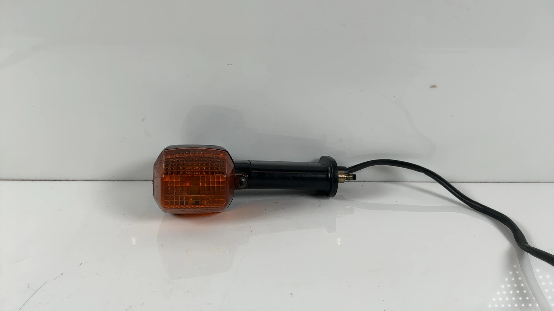 Kawasaki ZXR750 ZX750 H1 H2 750cc Rear Left Turn Signal Light 1989-90 23040-1195 - Image 1