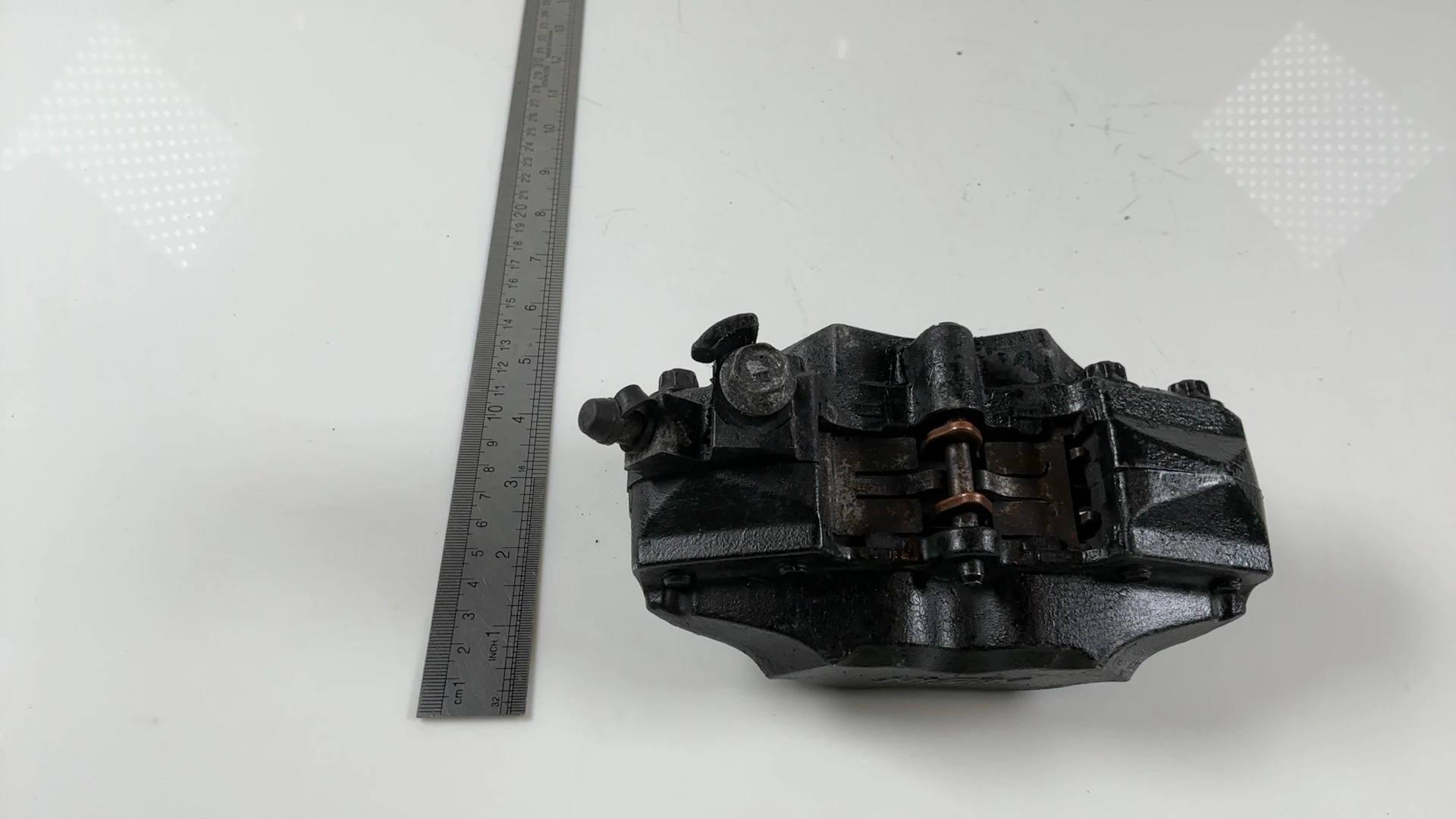 Honda CB900F Hornet 919 CC Front Right Brake Caliper 2002-2004 OEM 45250-MCZ-641 - Image 4