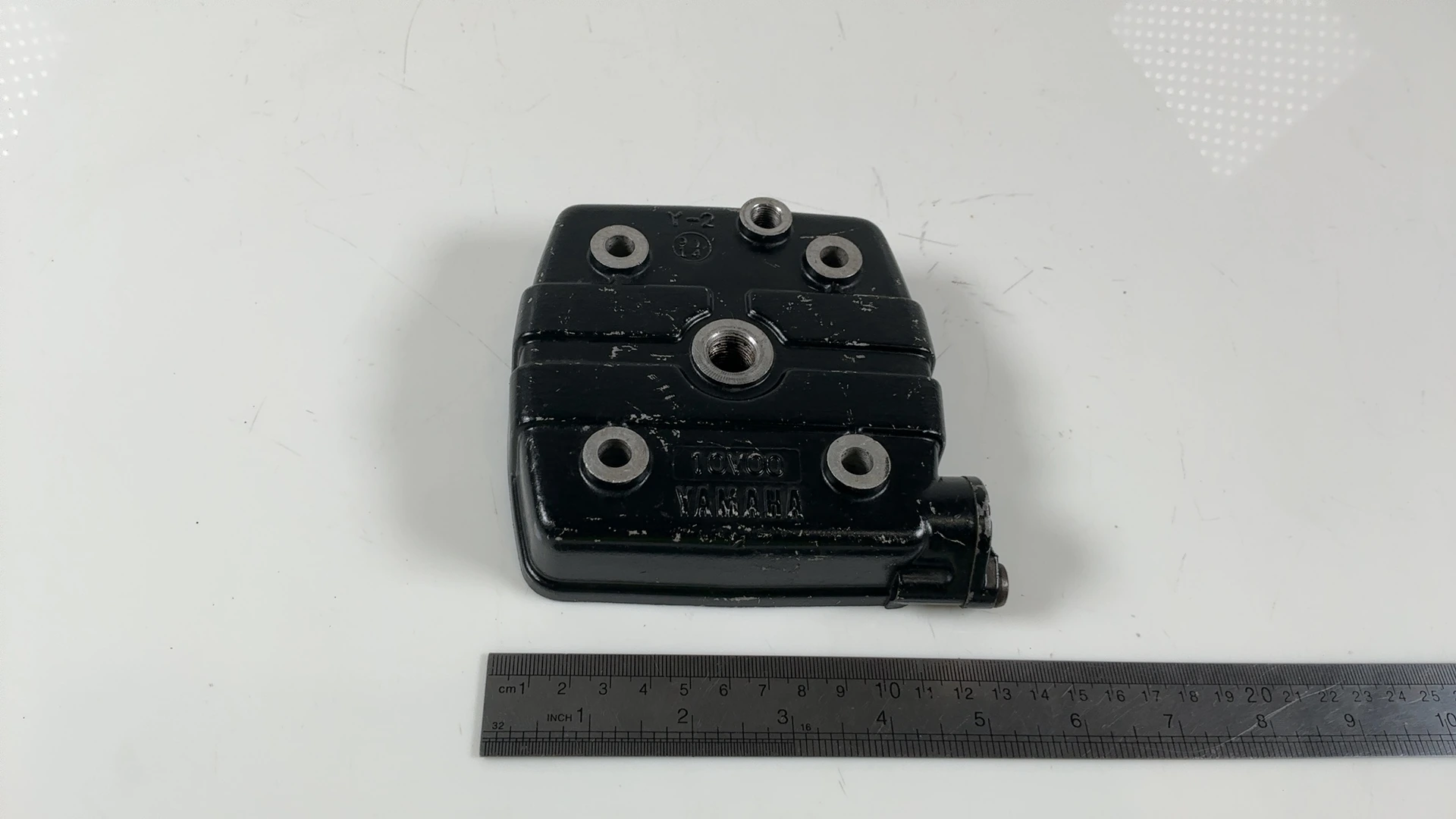 Yamaha DT125LC 10V 125cc Cylinder Head 1982-1985 OEM 10V-11111-00-00 - Image 5