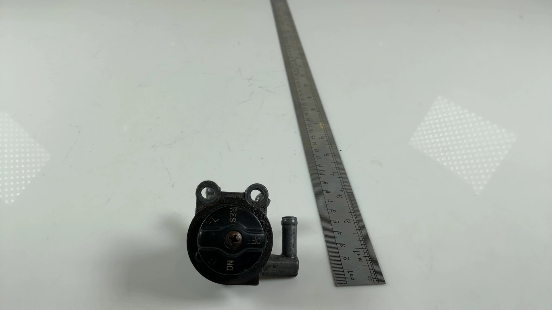 Kawasaki Ninja ZXR750 ZX750J 750cc Fuel Valve Petcock 1989- 1992 OEM 51023-1172 - Image 3