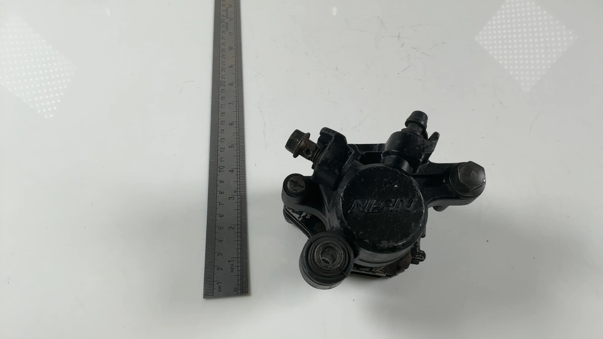 Honda CB400 Super Four NC31 400cc Rear Brake Caliper 1992-1998 OEM 43100-MY9-006 - Image 4