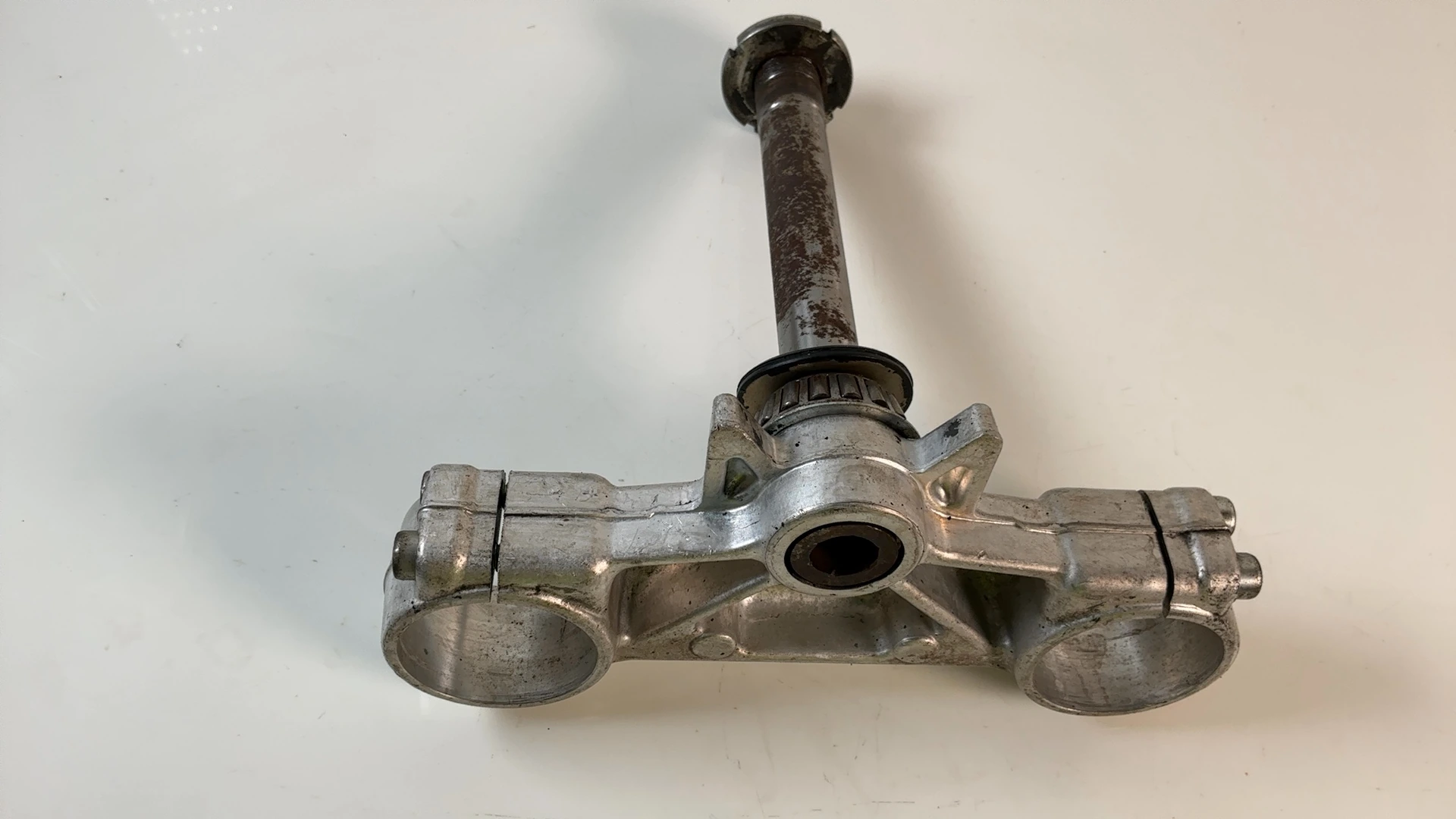 Aprilia RS125 RS 125 125cc Lower Fork Bridge Yoke 1995-2010 OEM AP8123879 - Image 2