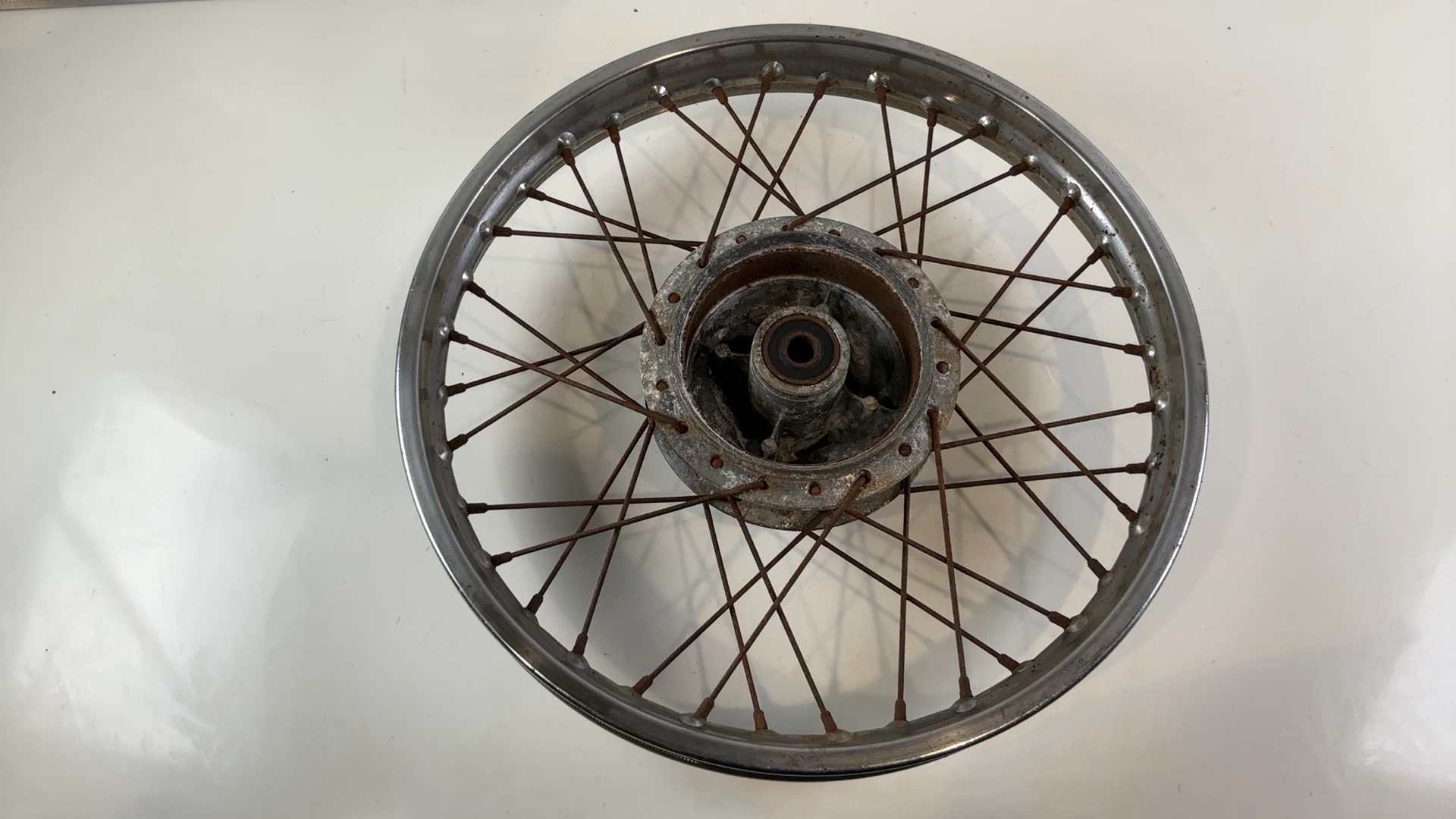 Honda CB200T CB200 200cc Rear Wheel Rim Hub 1974 OEM 42601-354-000 - Image 5