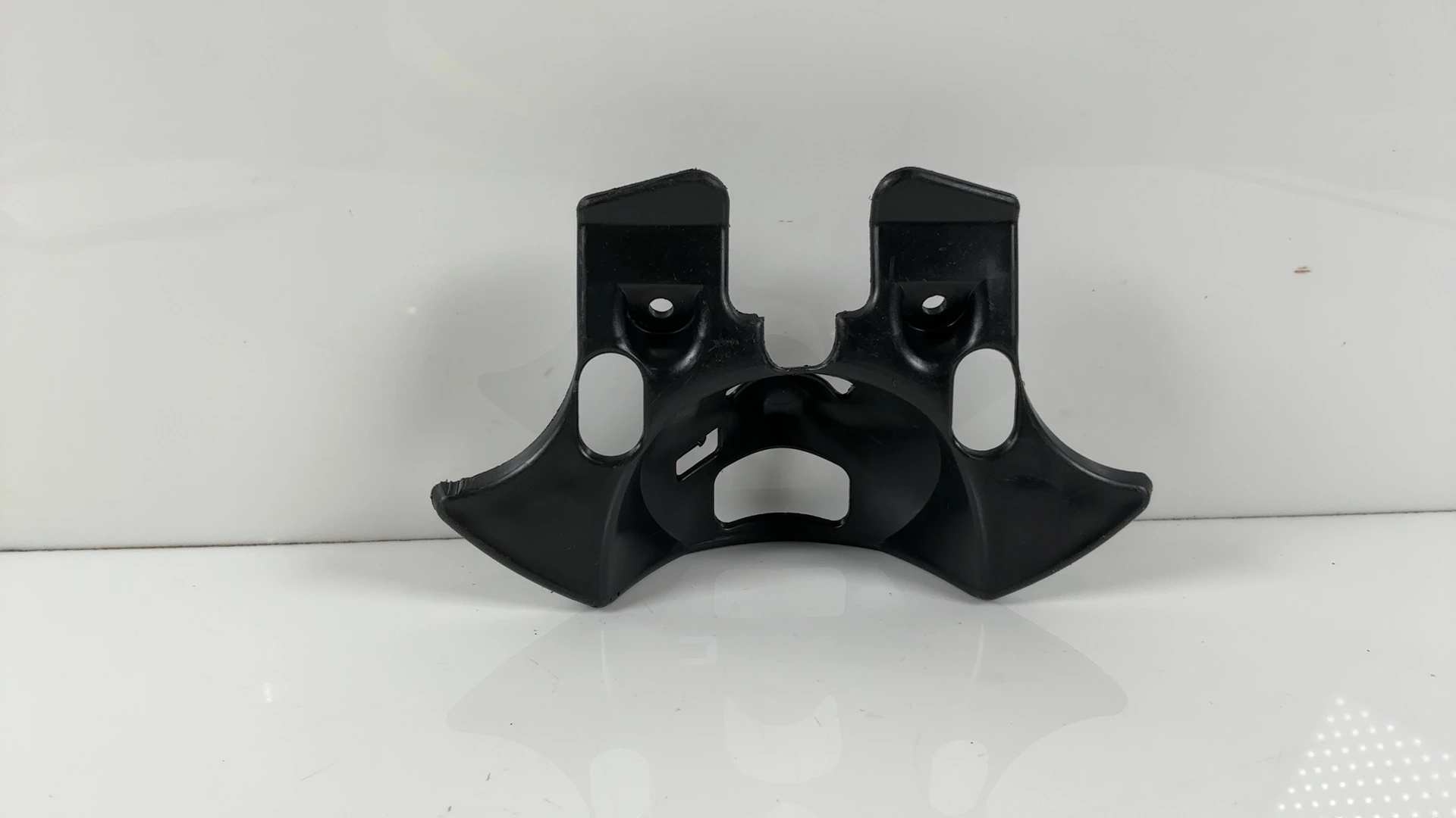 Yamaha YZF R6 600cc Triple Tree Cover 1999-2002 OEM 5EB-23818-00-00 - Image 1