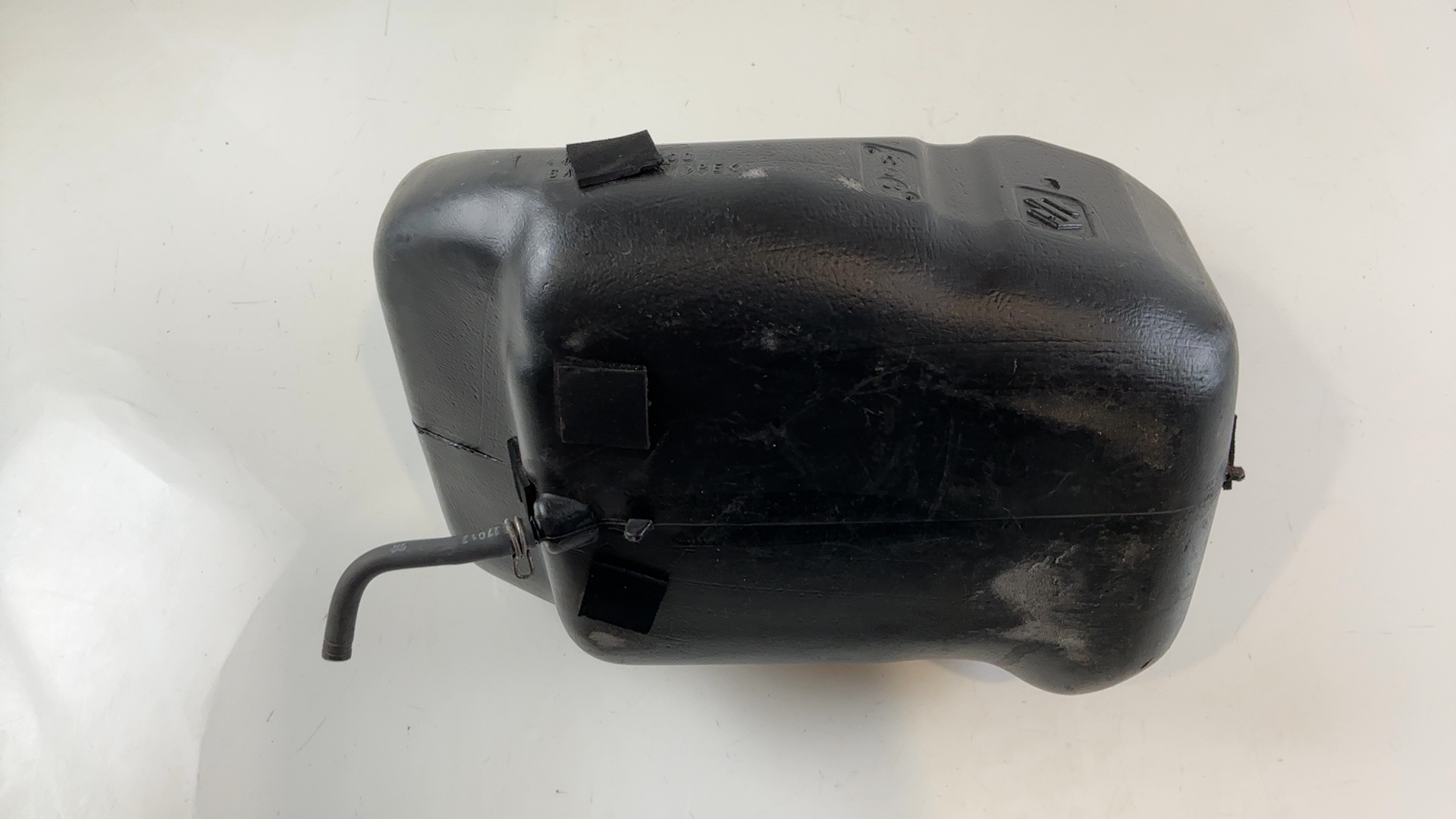 Suzuki Katana AY50 50cc Fuel Tank 1997 2006 OEM 44110-30E00 - Image 4