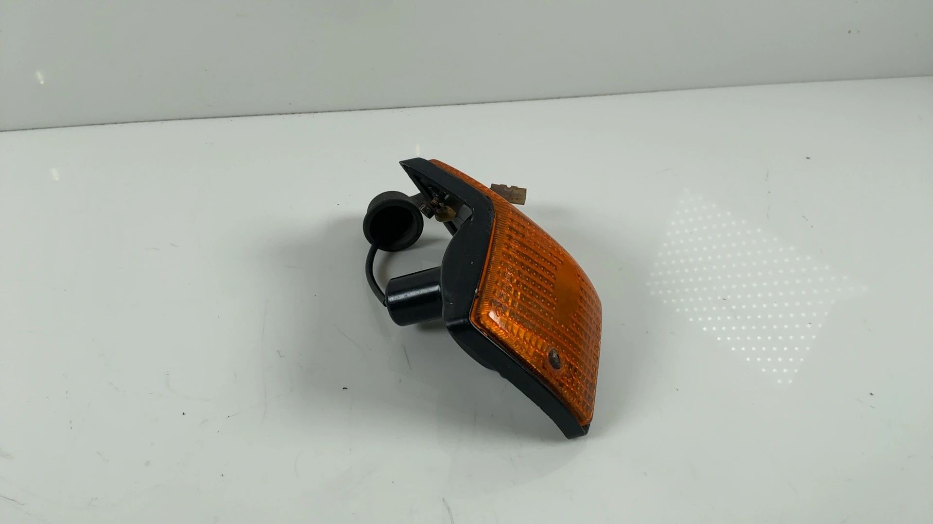 Vespa PX 150 200 Rear Right Turn Signal Light 1980 1981 OEM 230339 - Image 5