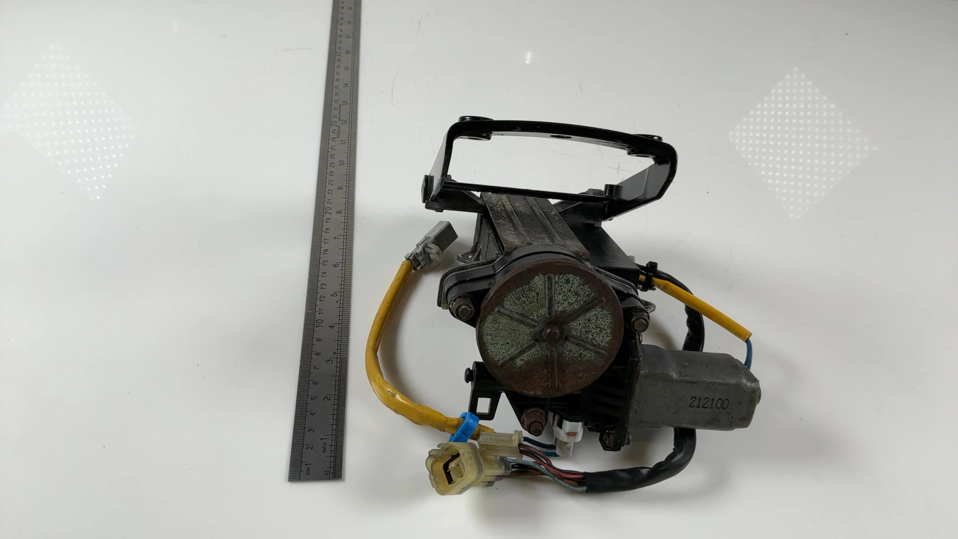 Yamaha FJR1300 FJR 1300 Windshield Motor Adjuster 2001-2002 OEM 5JW-83306-00 - Image 4