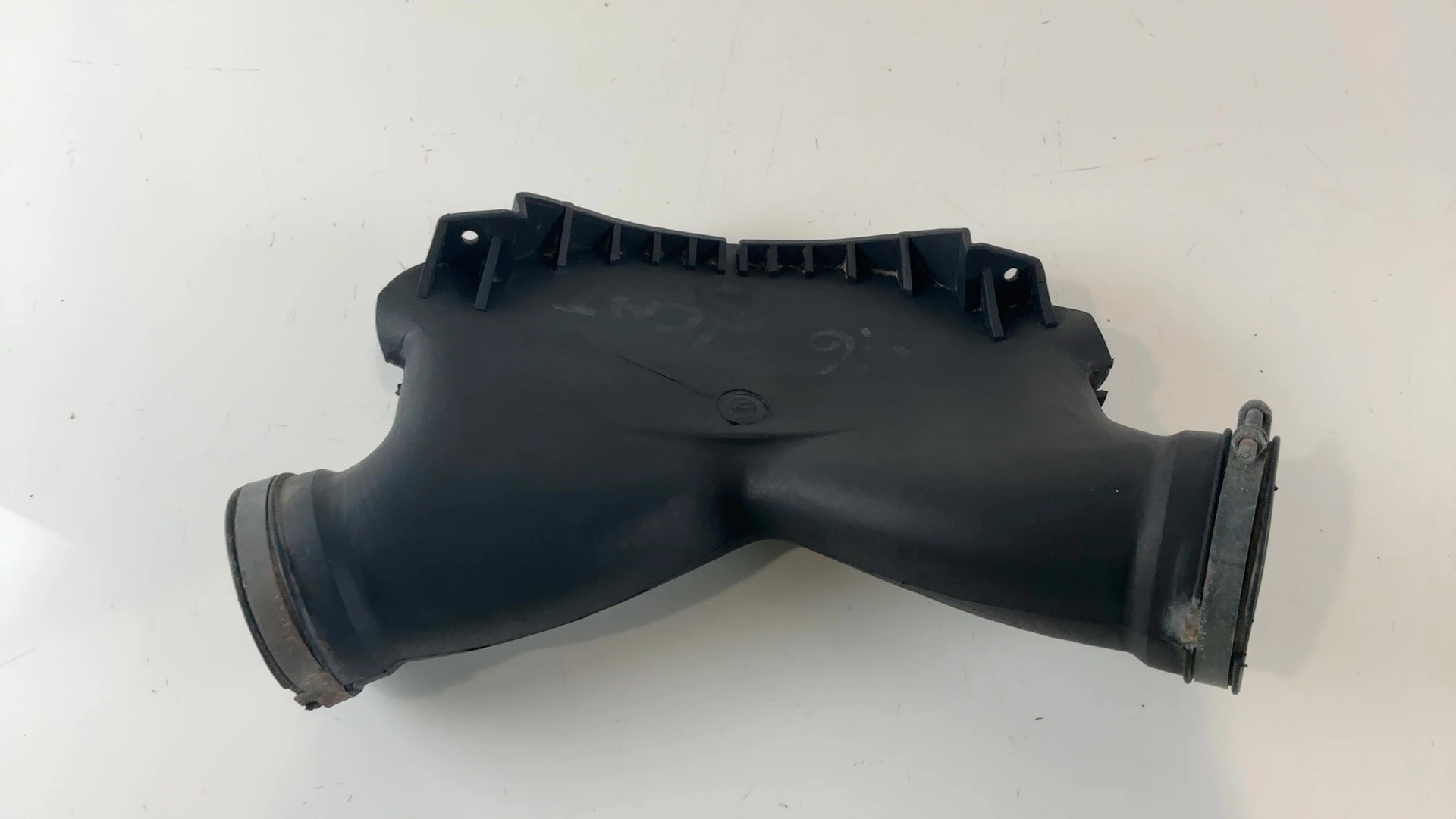 Yamaha YZF600R Thundercat 600 Ram Air Intake Duct 1997-2007 OEM 4TV-2838N-00-00