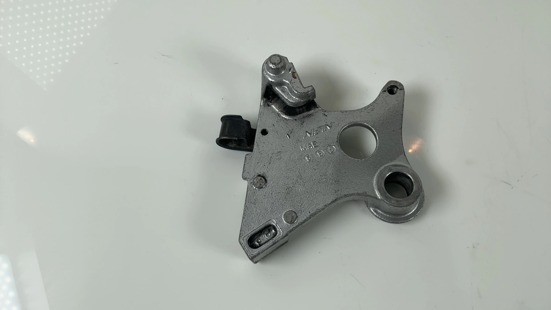 Honda CB600F Hornet PC34 600cc Rear Brake Caliper Bracket 1998-2005 43110MBZ611 - Image 1