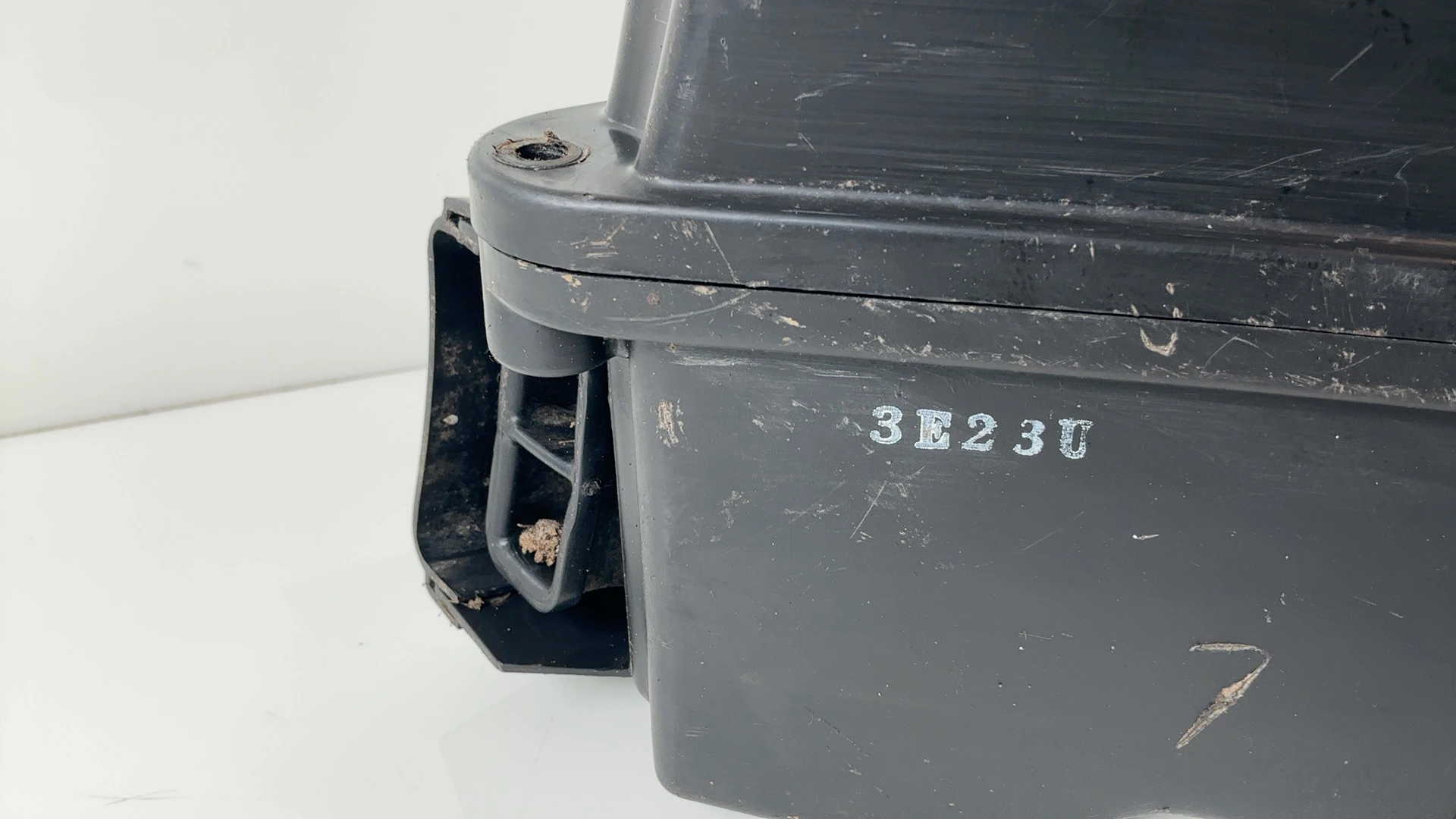Yamaha YBR125 YBR 125 CC Air Filter Box Housing 2005-2016 OEM 5VL-E4411-00 - Image 4
