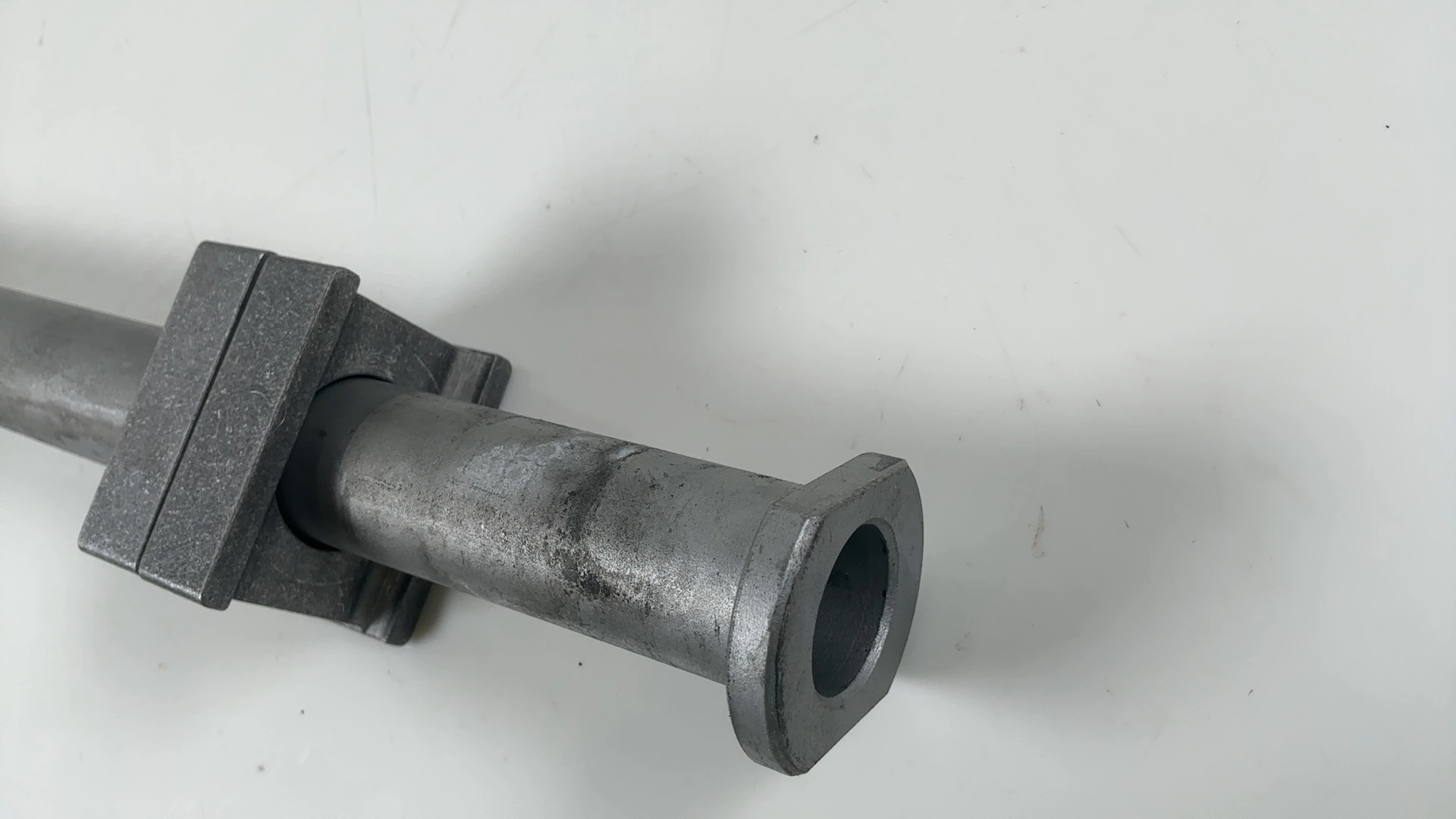 Aprilia Tuono V4 Factory 1100 Rear Wheel Axle 2021-2026 OEM 8587315 - Image 6