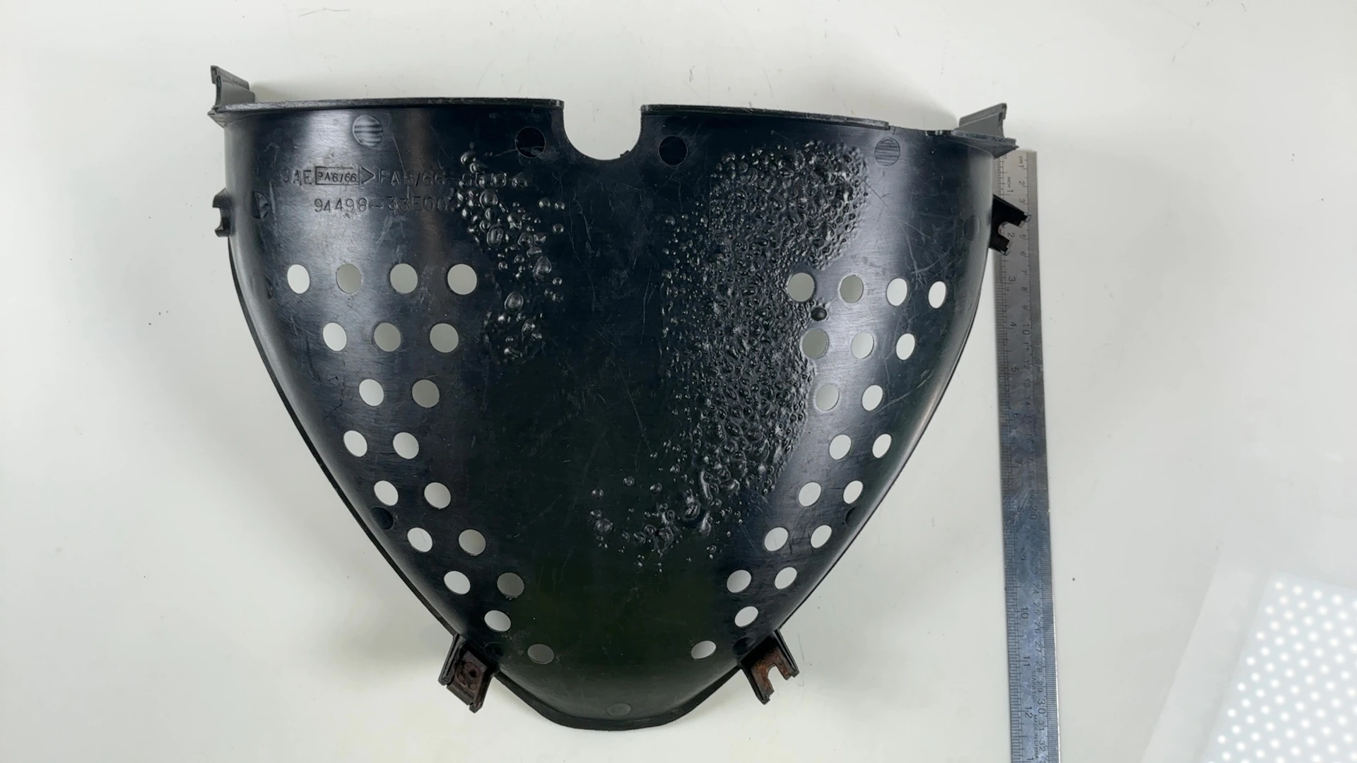Suzuki GSXR750 GSXR600 Lower Center Inner Cowl Fairing 1996-2000 OEM 94498-33E00 - Image 3
