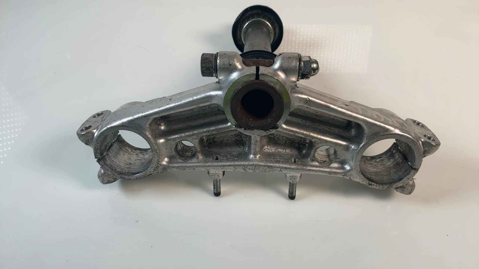 Honda CB900F2 Bol d'Or SC01 900 Lower Triple Tree 1981-83 OEM 53200-438-305 438 - Image 3
