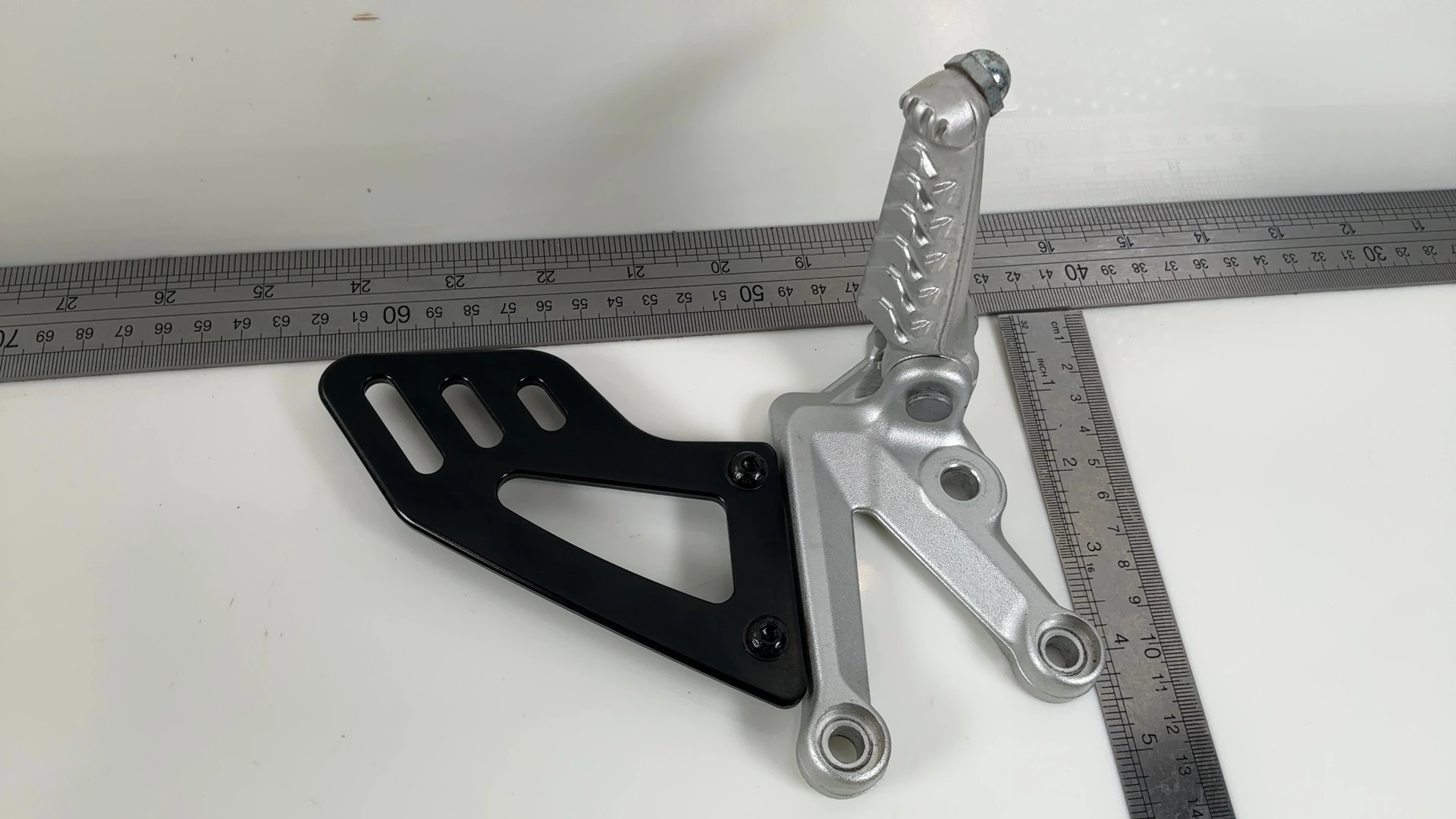 Aprilia Tuono V4 1100 1100cc Left Footrest Bracket Hanger 2025-26 OEM 2B012339 - Image 3