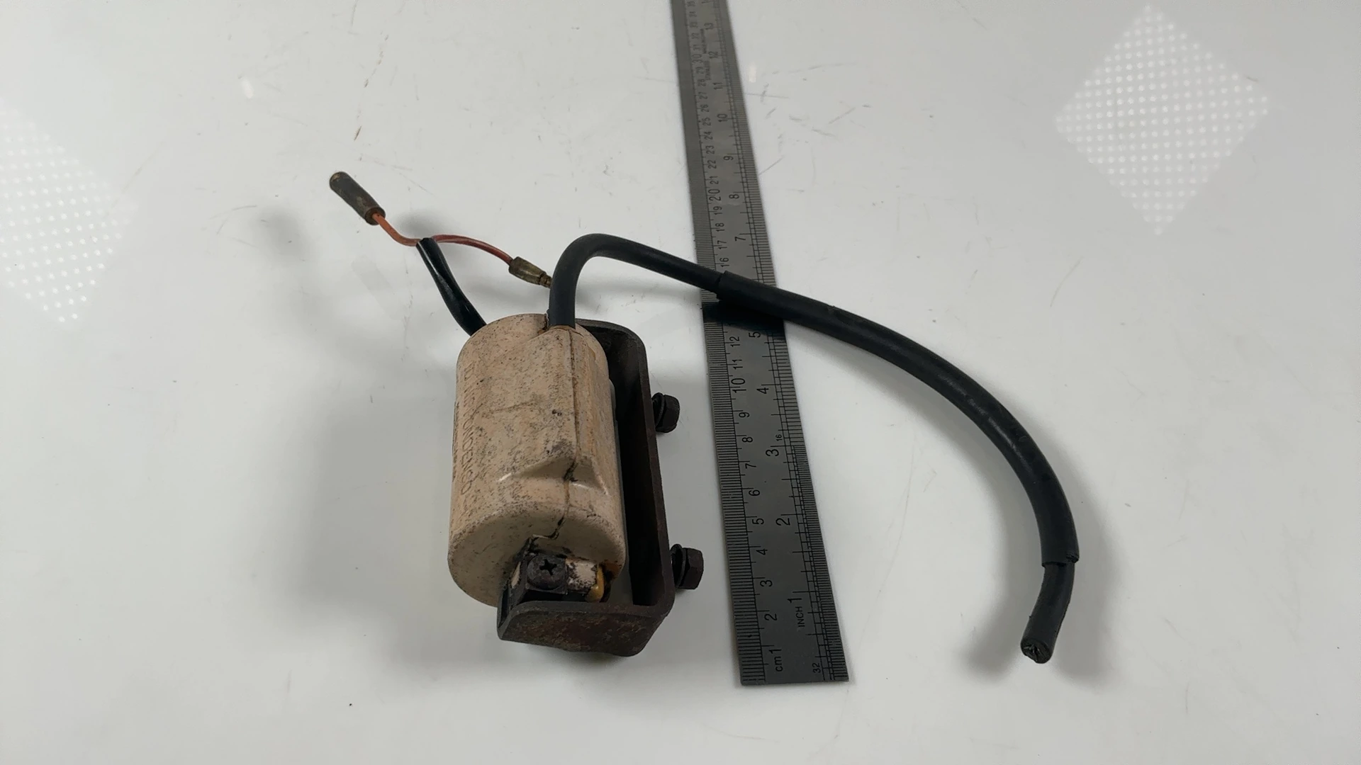 Yamaha XS400 XS400S 400cc Ignition Coil 1977 1978 OEM 1L9-82310-51 - Image 3