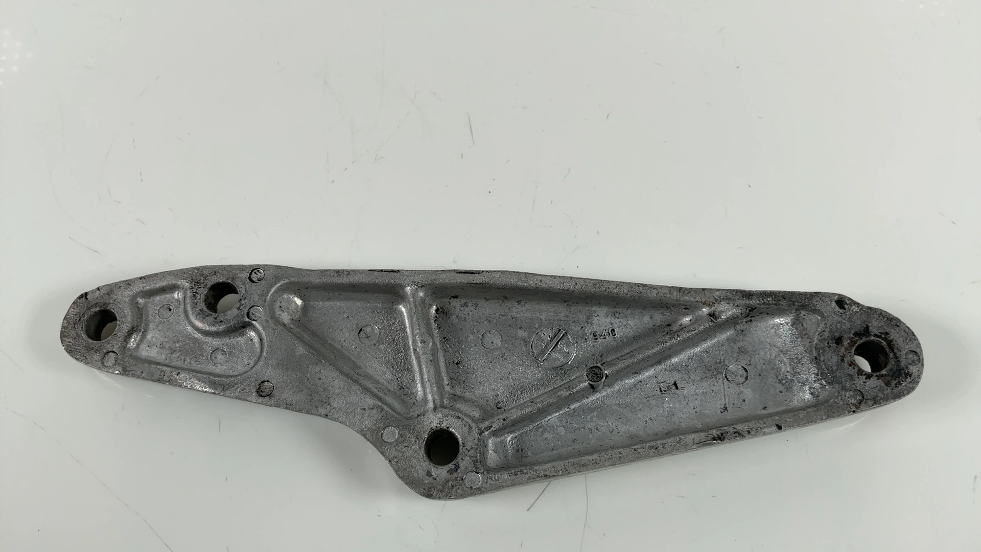 Suzuki GS650 GS650G 650cc Left Muffler Footrest Bracket 1981-83 OEM 43821-34210 - Image 6