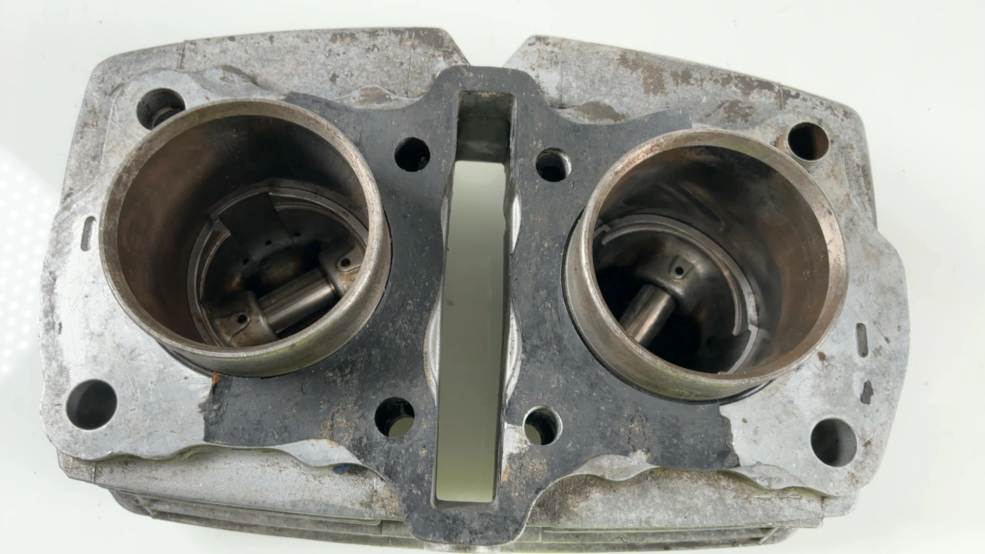 Honda Super Dream CB250N 250cc Cylinder Barrel 1978-1986 OEM 12100-414-000 - Image 2