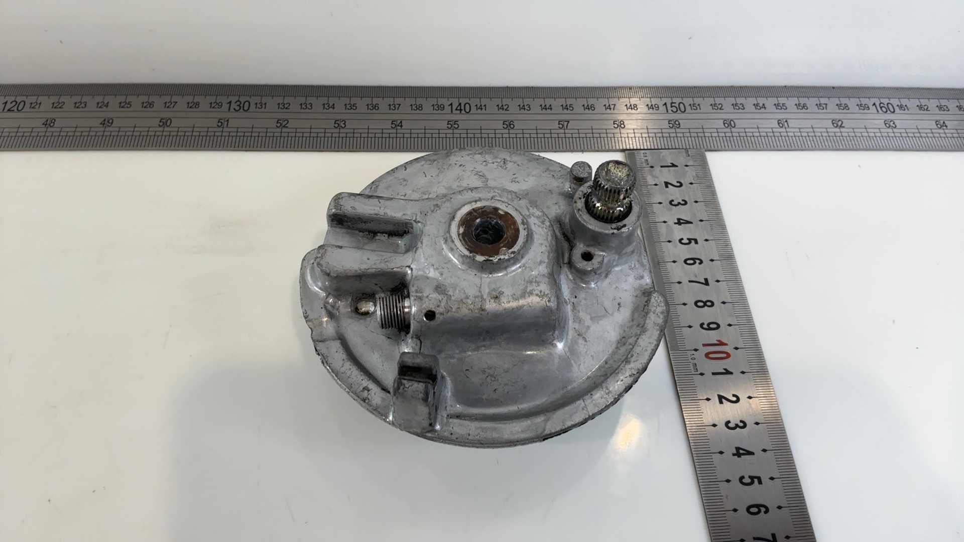 Honda Super Cub C50 50cc Front Brake Plate Panel 1966-1980 OEM 45010-086-305 - Image 4