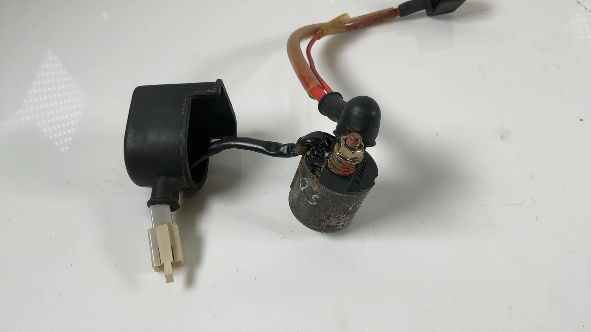 Malaguti Firefox F15 50cc Starter Relay Solenoid 1996-06 OEM 025.015.00 12V 20A
