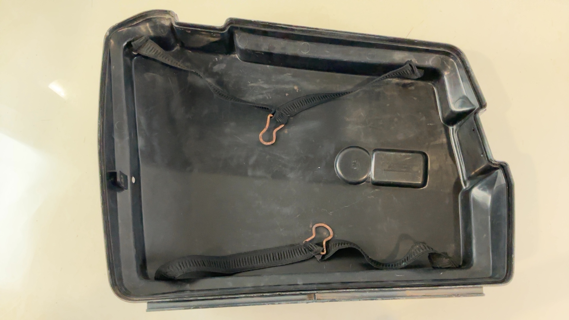 BMW K100 Touring 1000CC Luggage Right Case Cover Lid 1986-1991 OEM 46542300424 - Image 9