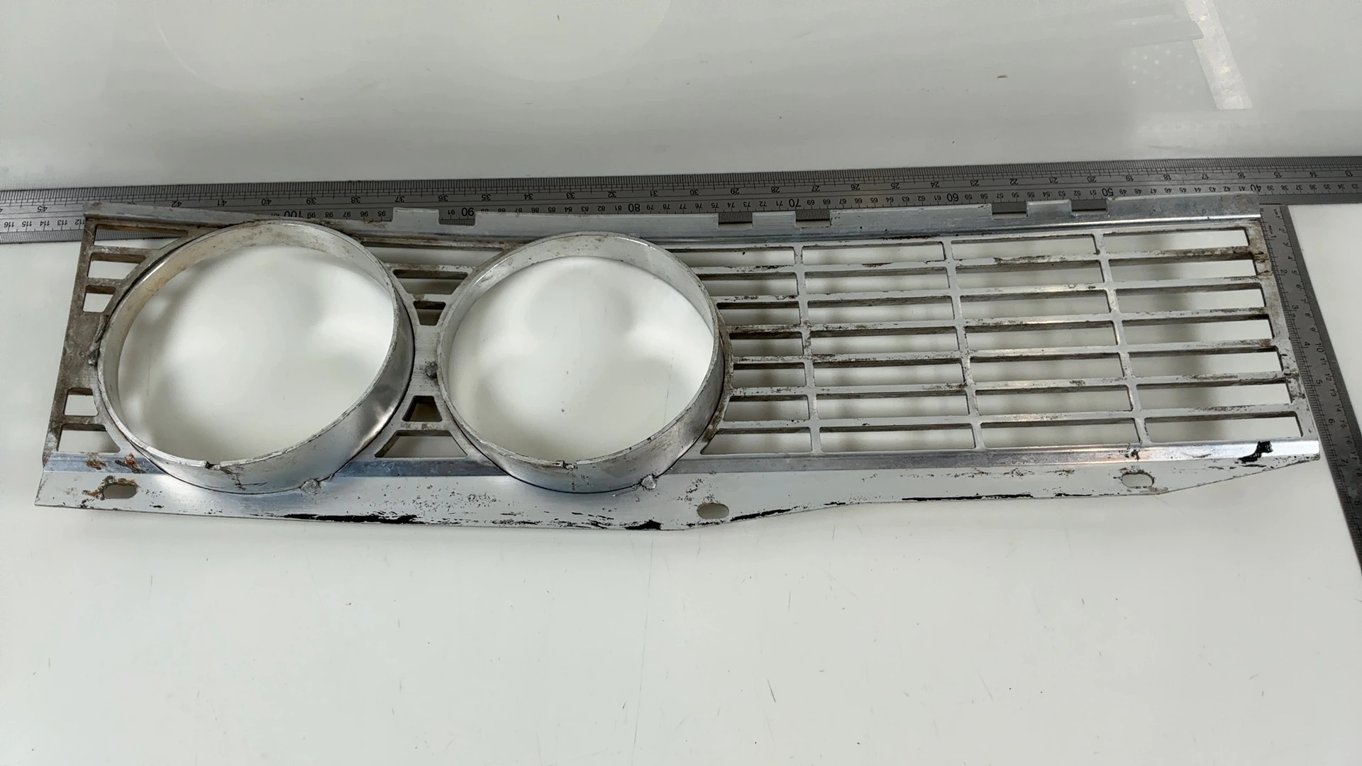 Rover P6 2000 S1 1980cc Front Grille LH Left Hand 1963-1970 OEM 364196 - Image 4