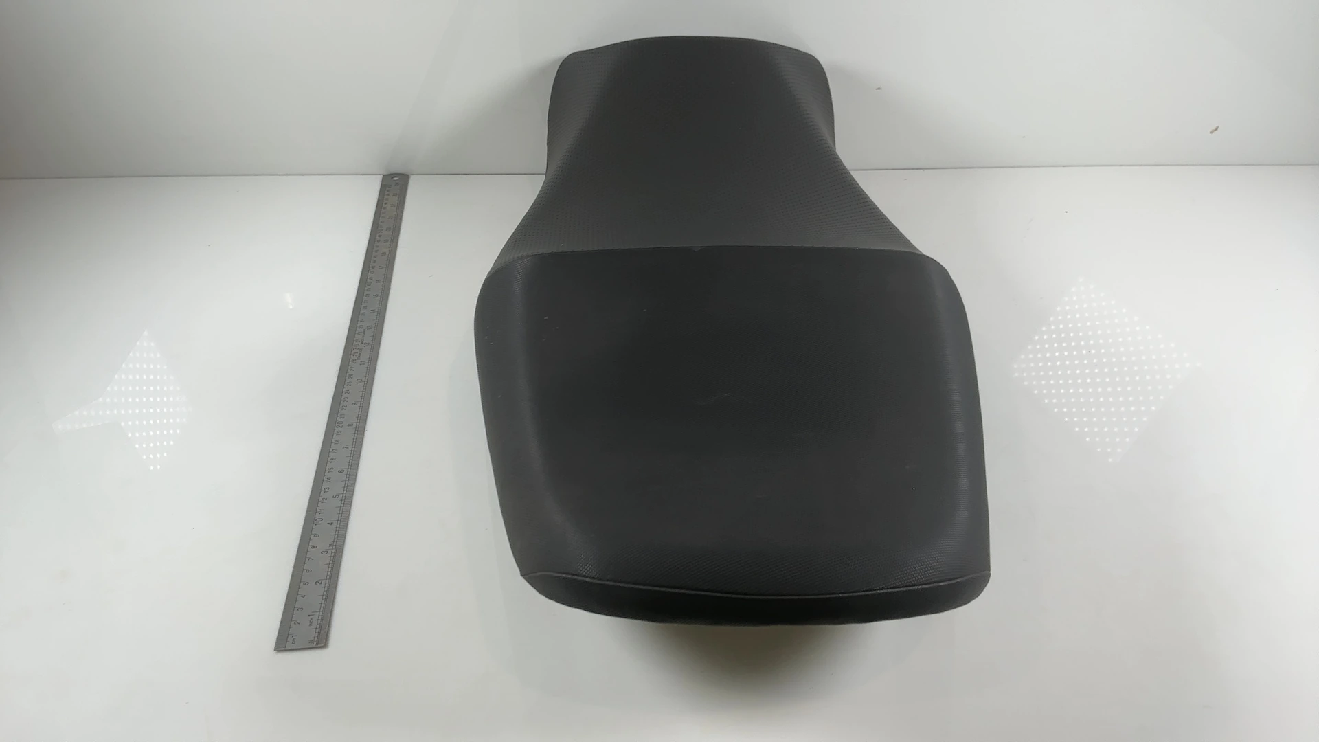 Suzuki Bandit GSF600 GSF600S 600cc Motorcycle Seat 2000-2004 OEM 45100-31F02-BH4 - Image 4