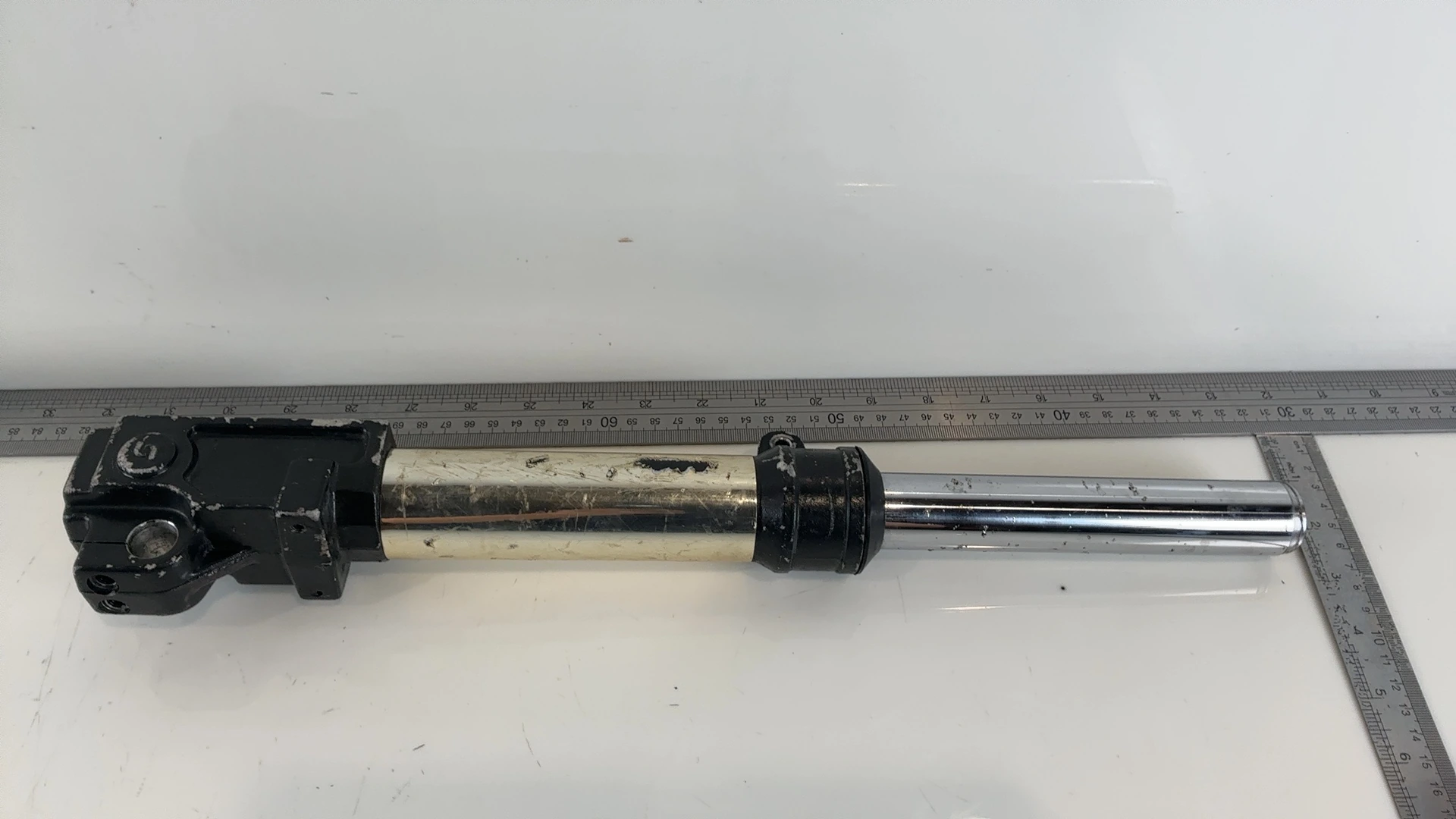 Aprilia SR 50 Scooter 50cc Right Front Fork 2002-2014 OEM AP8223043 Kaifa 518MP - Image 5