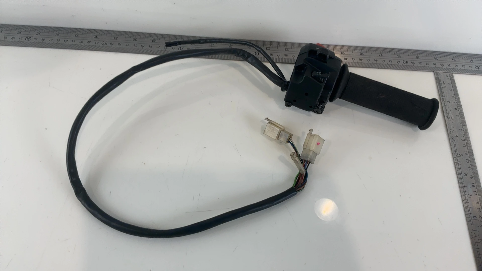 Aprilia RS 50 RS50 50cc Right Handlebar Switch 1999-2005 OEM AP8224620 - Image 3